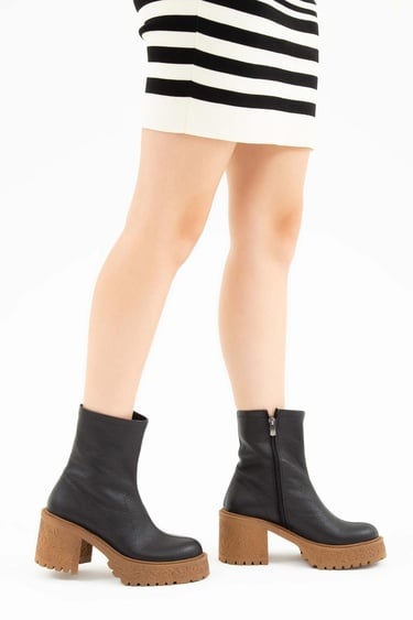  Tamer Tanca Kadın Hakiki Deri Siyah Casual Bot