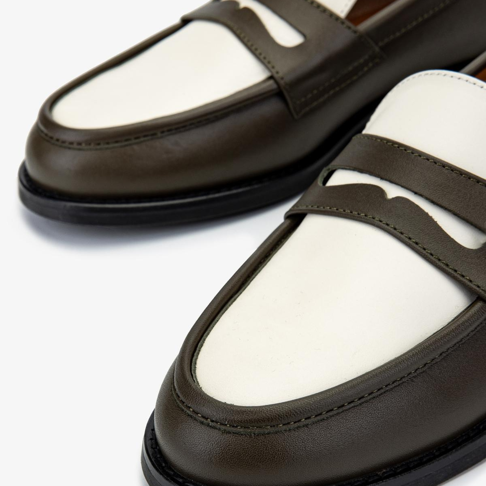 Valmenti Kadın Bej Loafer Ayakkabı