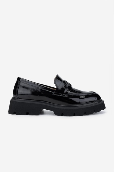  Valmenti Kadın Hakiki Deri Siyah Rugan Loafer Ayakkabı