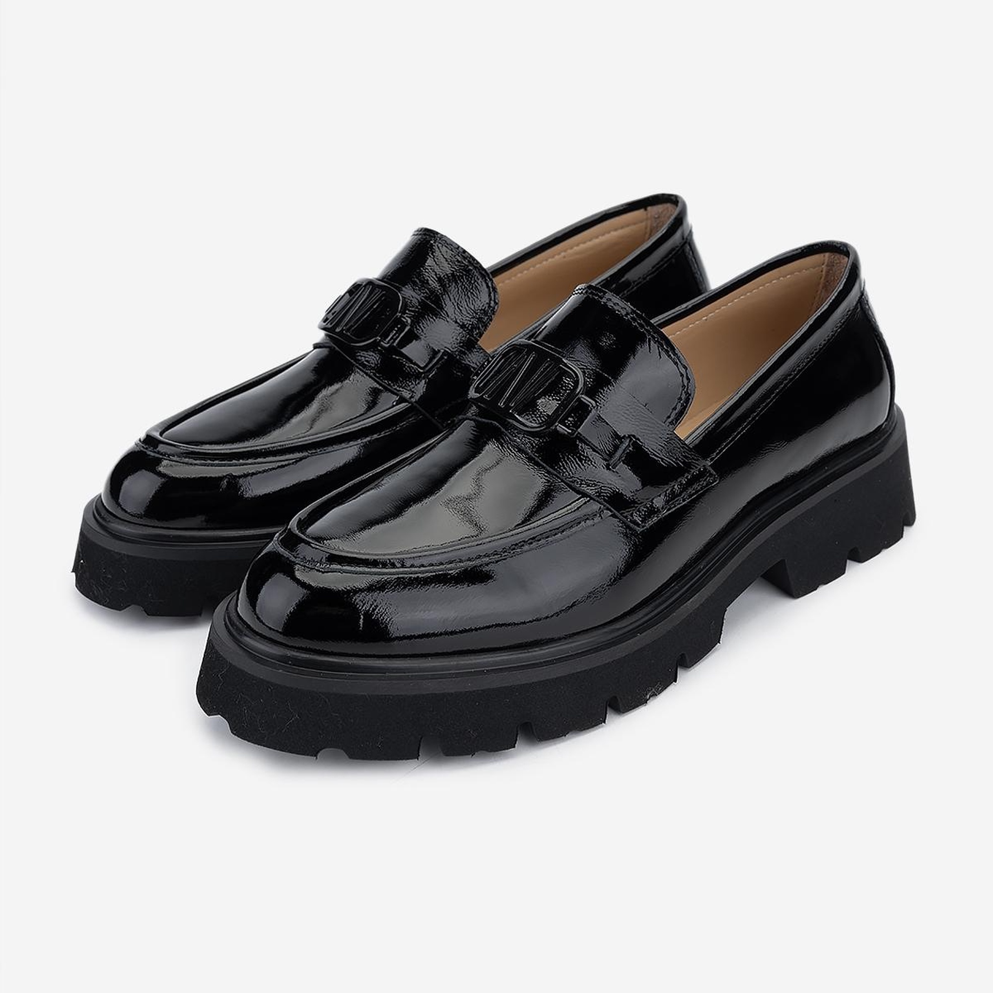 Valmenti Kadın Hakiki Deri Siyah Rugan Loafer Ayakkabı