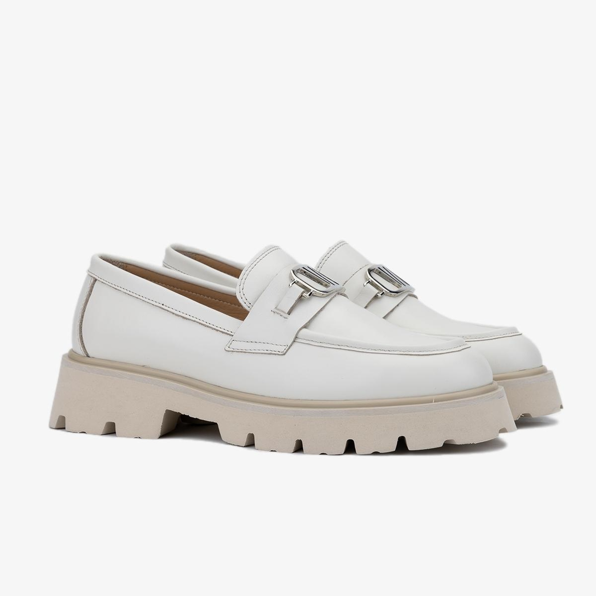 Valmenti Nicola Kadın Bej Hakiki Deri Loafer Ayakkabı