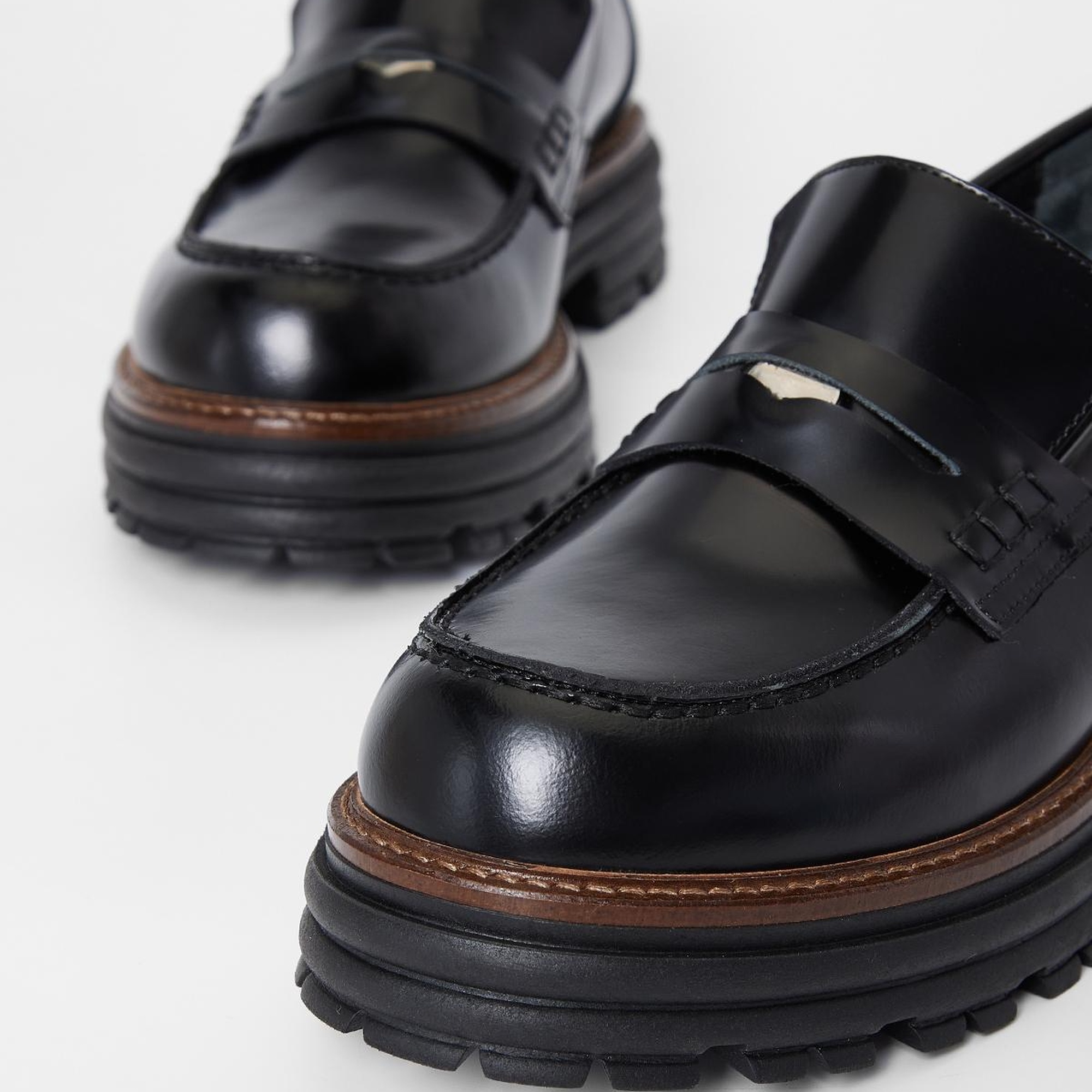 Valmenti Kadın Siyah Açma Hakiki Deri Loafer Ayakkabı