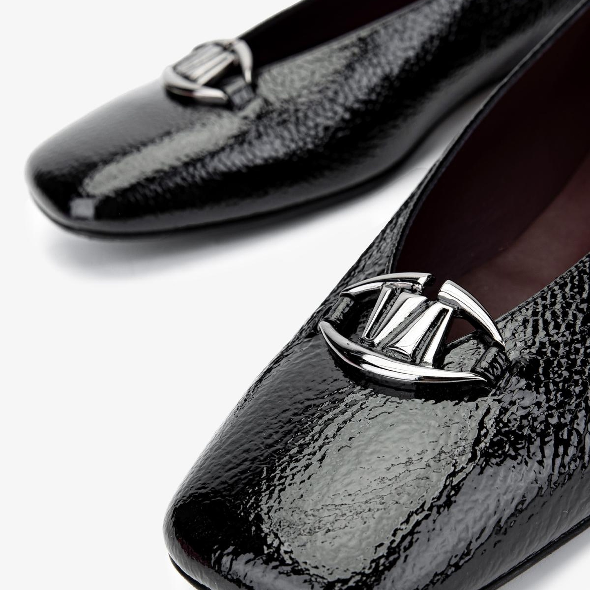 Valmenti Kadın Hakiki Deri Siyah Rugan Babet Ayakkabı