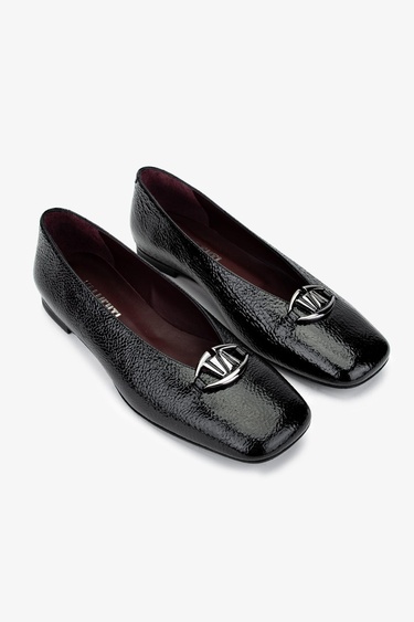  Valmenti Kadın Hakiki Deri Siyah Rugan Babet Ayakkabı