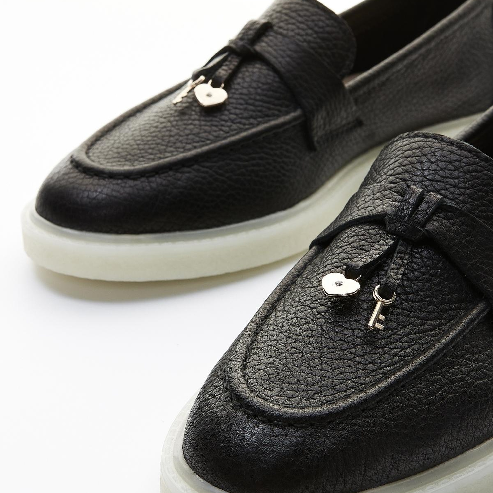 Valmenti Aline Kadın Siyah Floter Hakiki Deri Loafer Ayakkabı