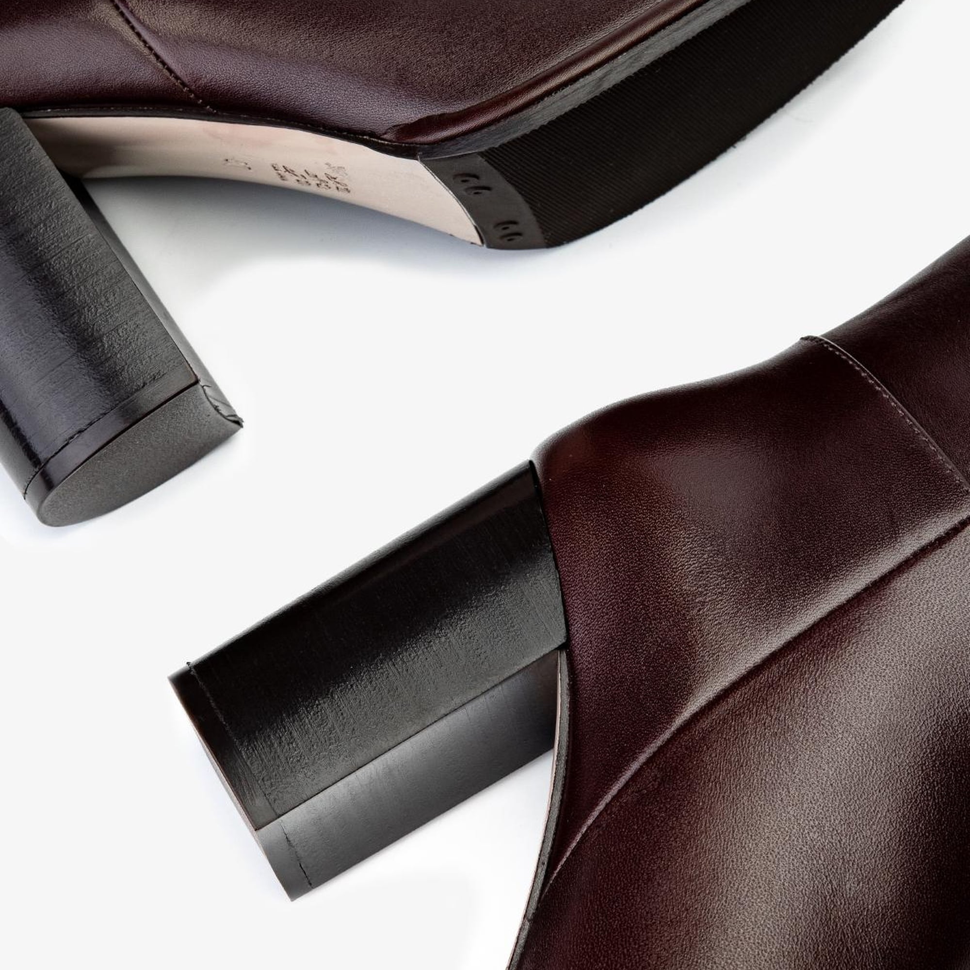 Valmenti Kadın Hakiki Deri Kahverengi Casual Çizme