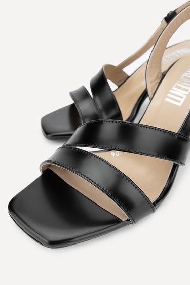  Valmenti Zayna Kadın Siyah Açma Hakiki Deri Sandalet