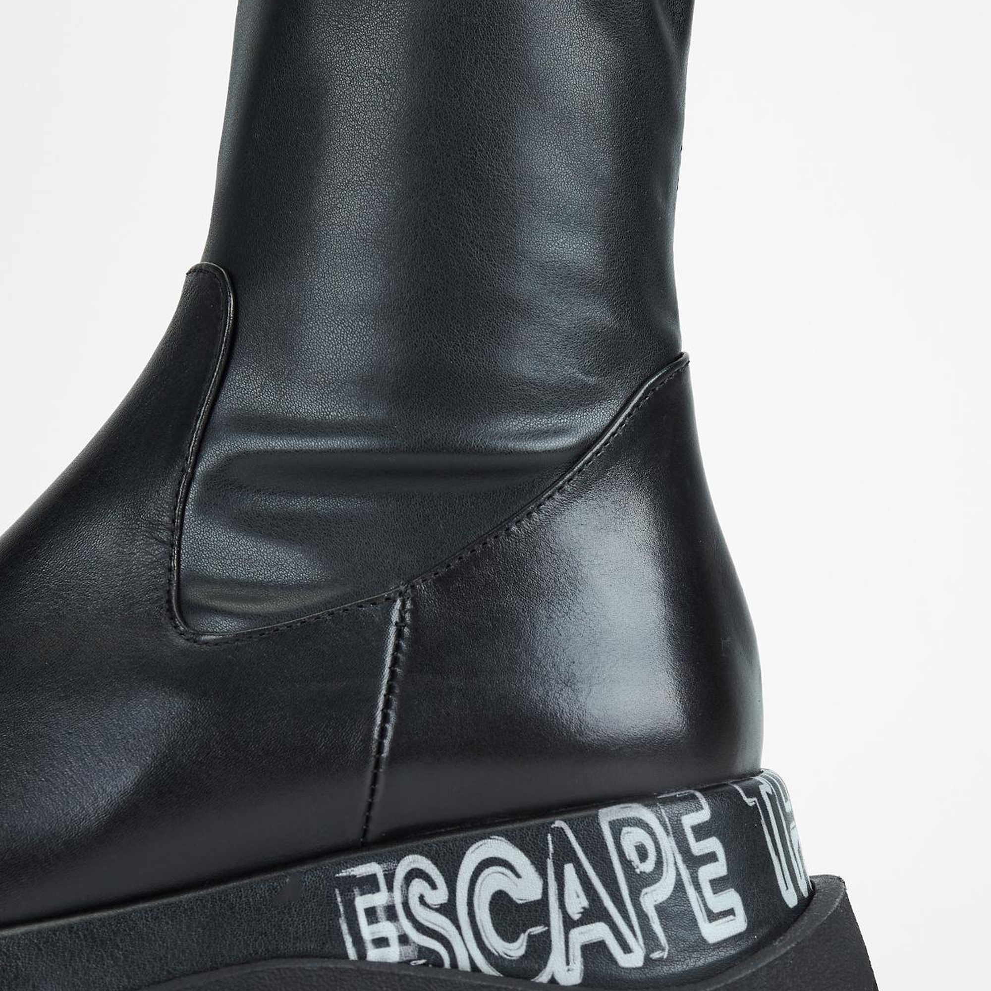 Valmenti Kadın Siyah Hakiki Deri Çizme