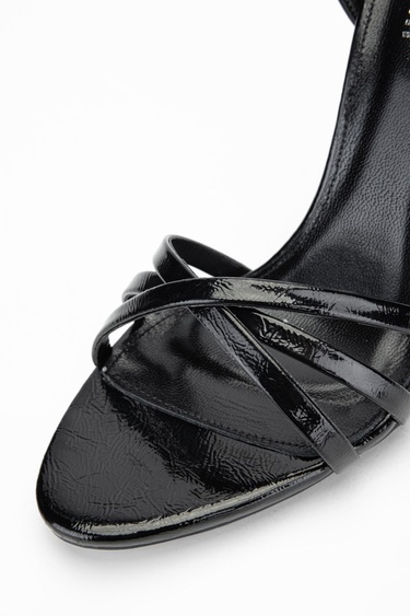  Valmenti Zeno Kadın Siyah Metalik Hakiki Deri Topuklu Sandalet