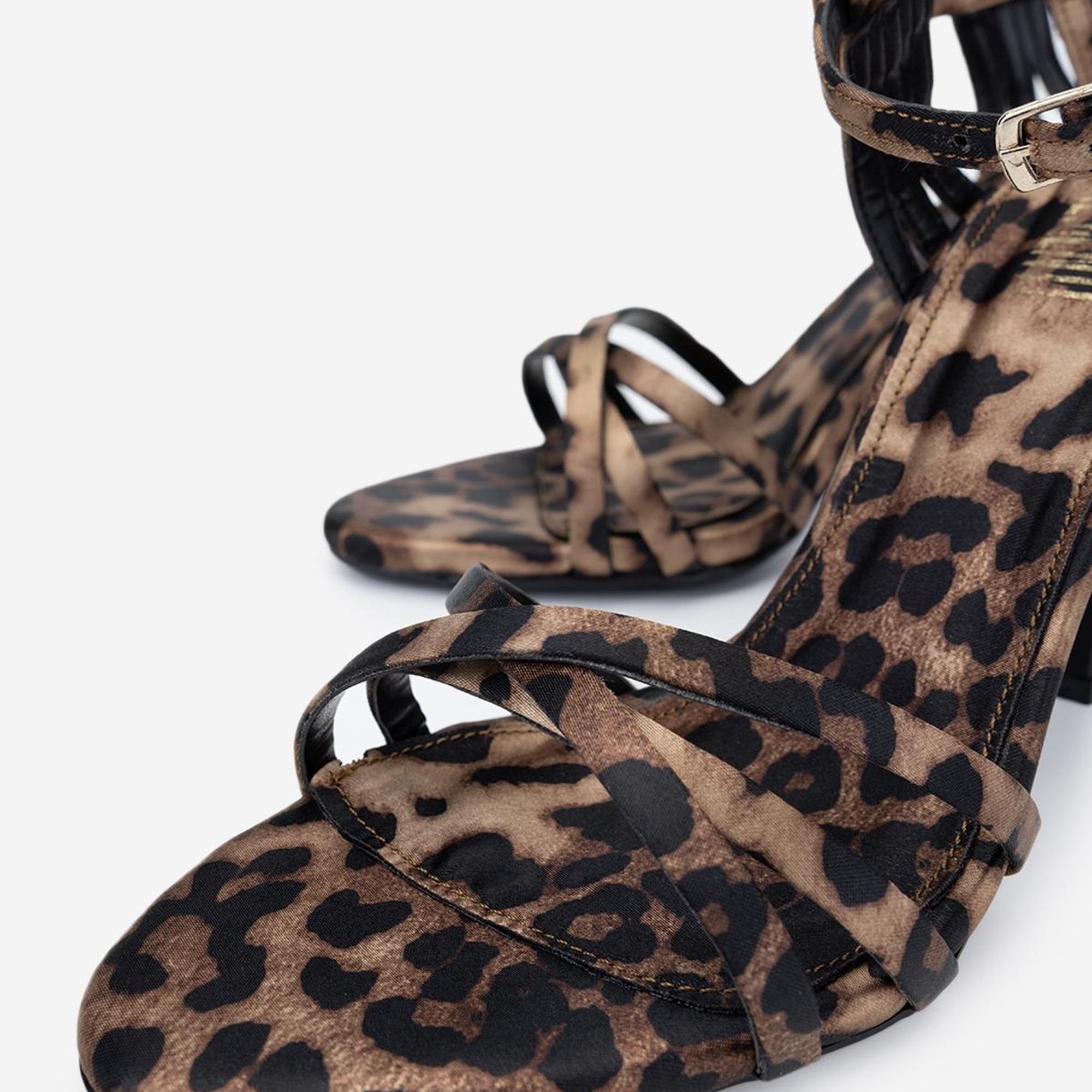 Valmenti Zeno Kadın leopar Hakiki Deri Topuklu Sandalet