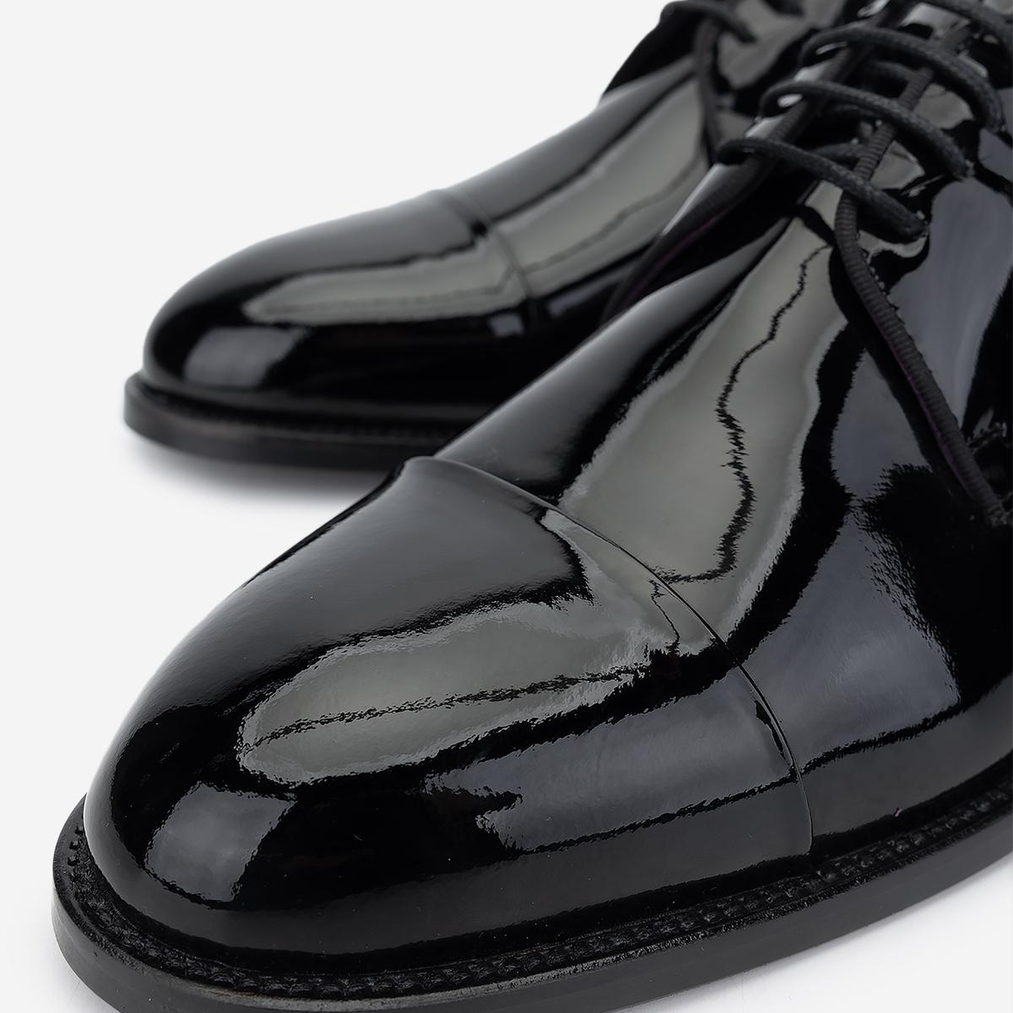 Valmenti Erkek Hakiki Deri Siyah Rugan Klasik Ayakkabı