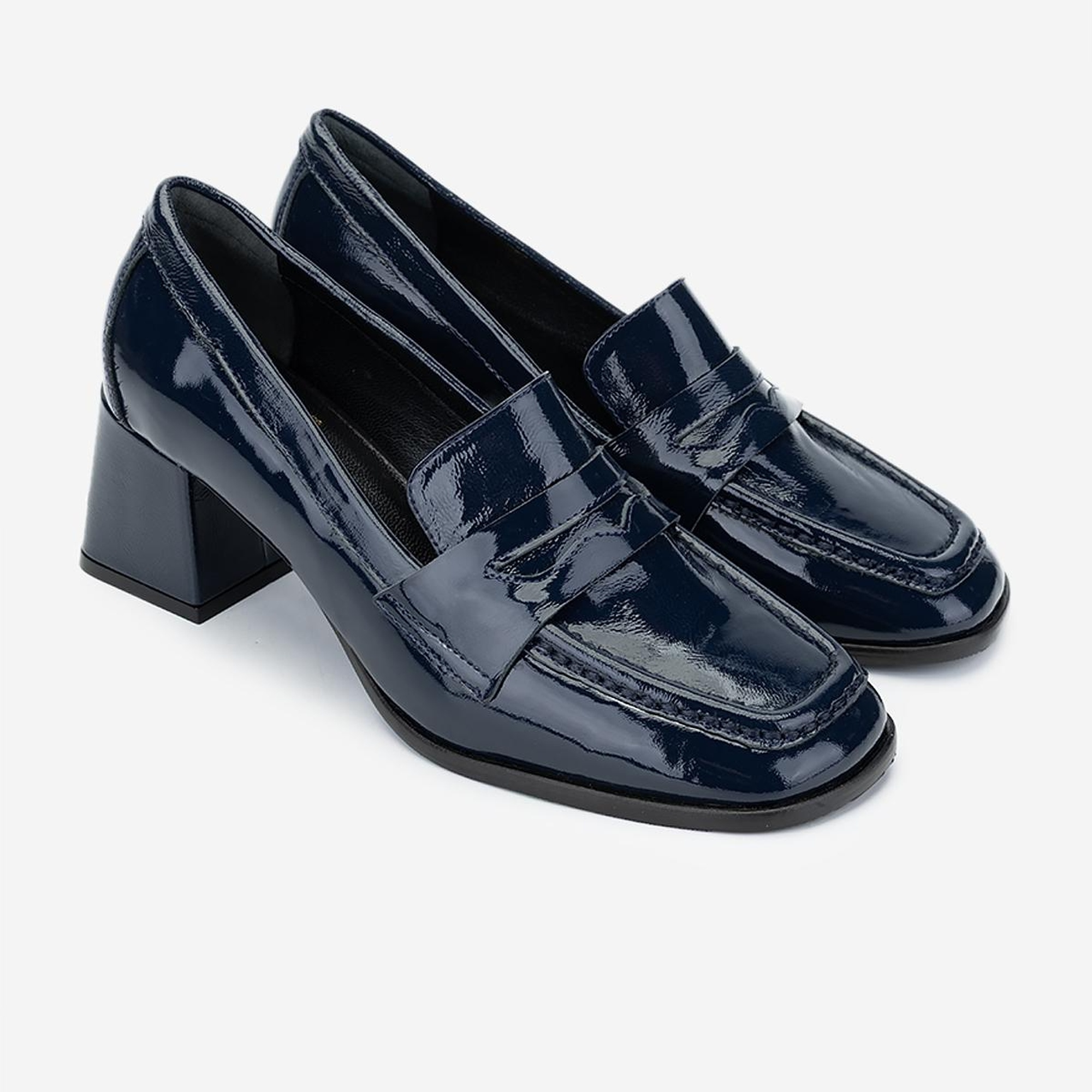 Valmenti Kadın Hakiki Deri Lacivert Topuklu Ayakkabı