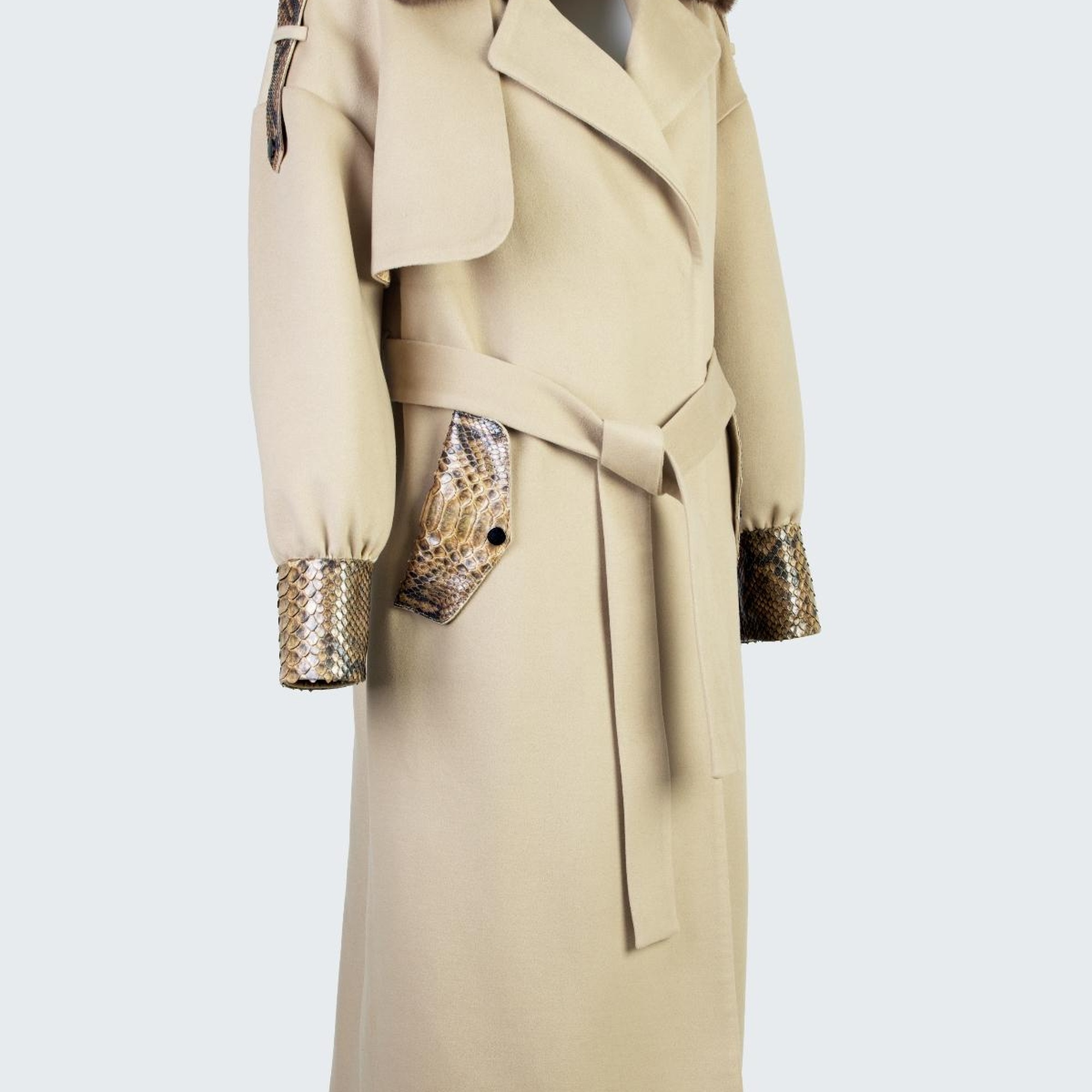 Valmenti Kadın Bej KUMAS/PITON/KURK Manto