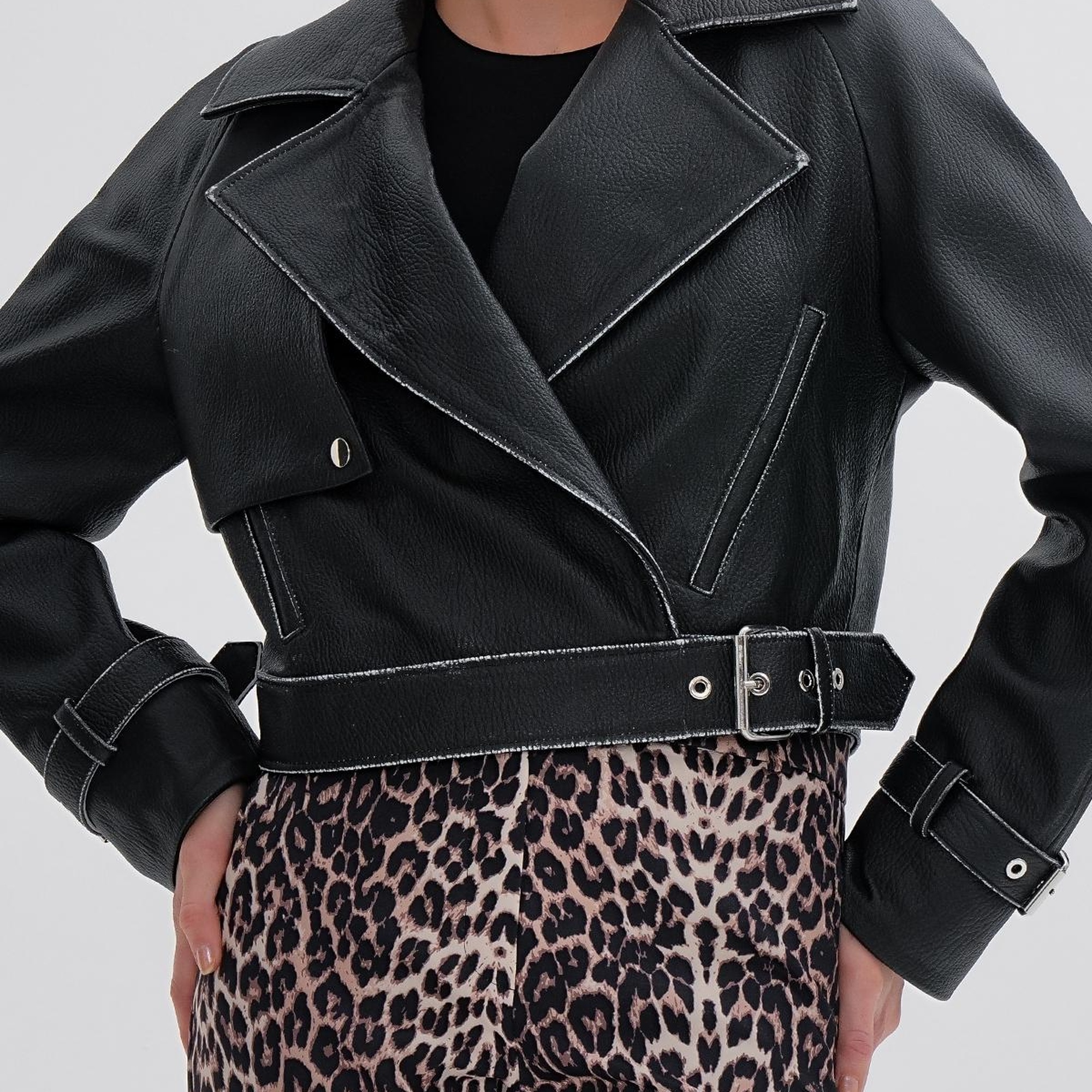 Valmenti Kadın Hakiki Deri Siyah Deri Mont