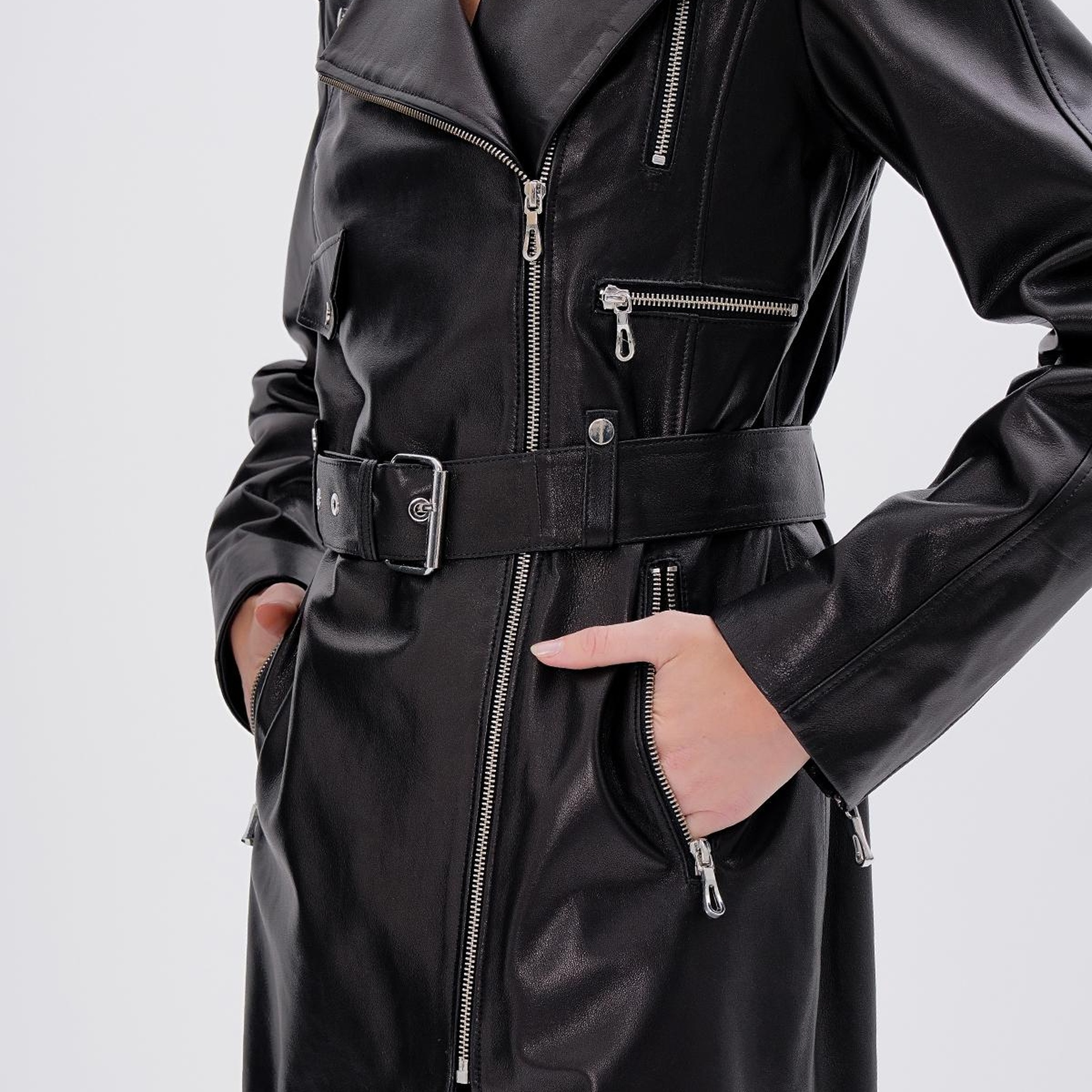 Valmenti Kadın Hakiki Deri Siyah Deri Deri Mont