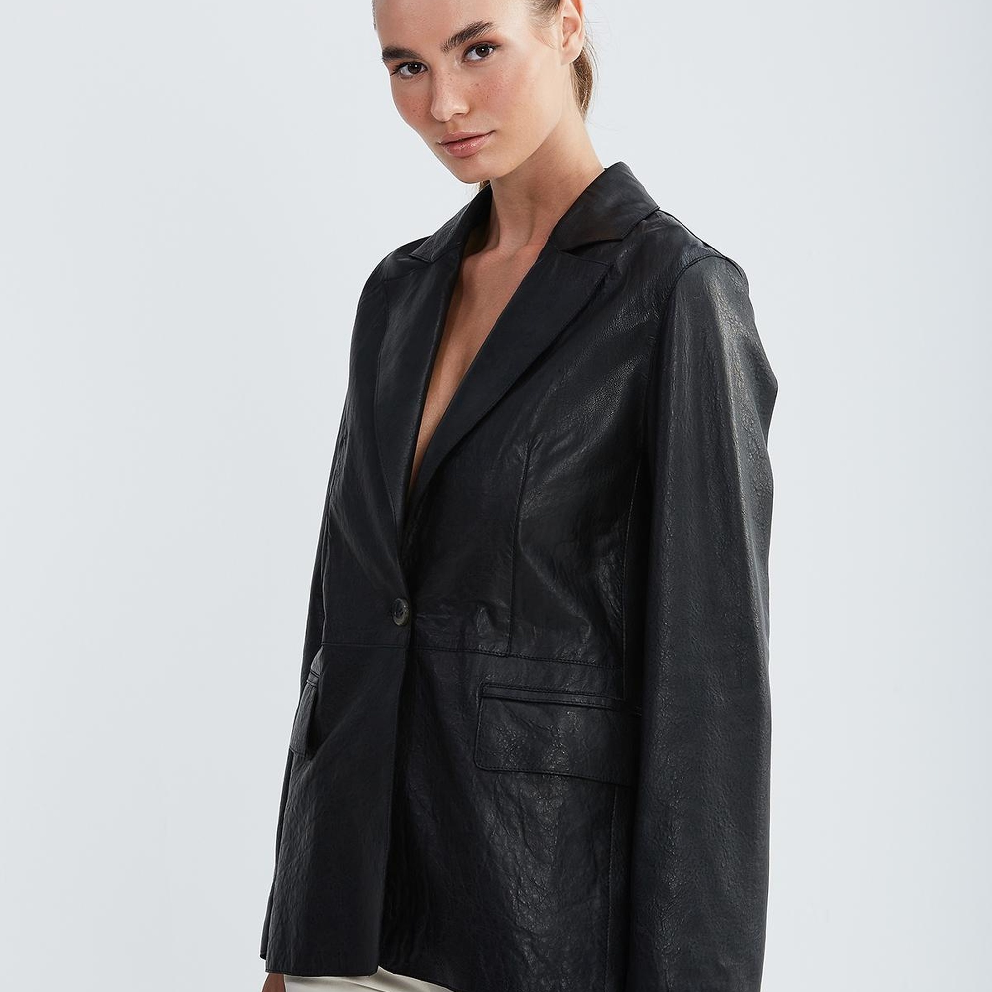 Valmenti Kadın Siyah Hakiki Deri Ceket