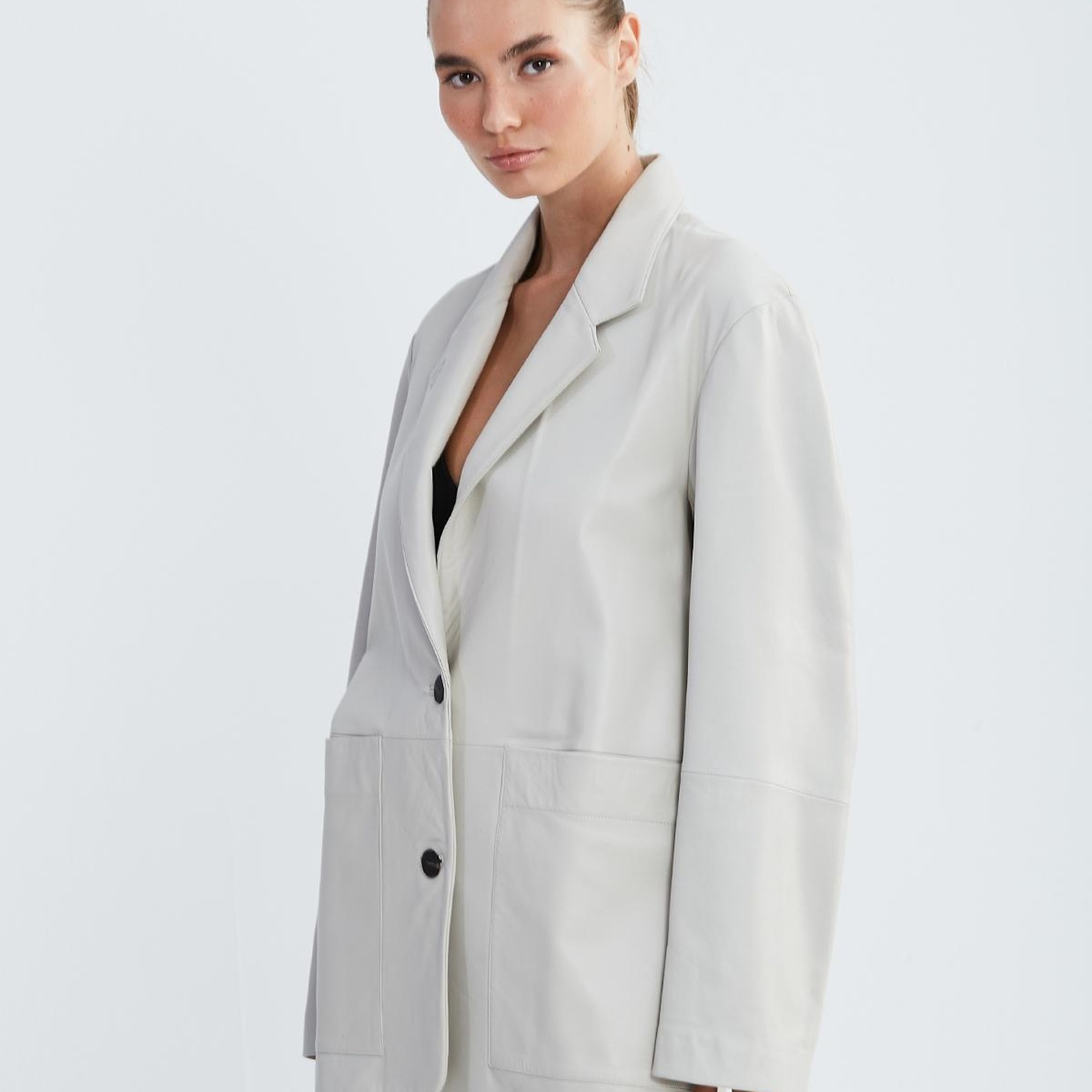 Valmenti Kadın Kırık Beyaz Hakiki Deri Ceket