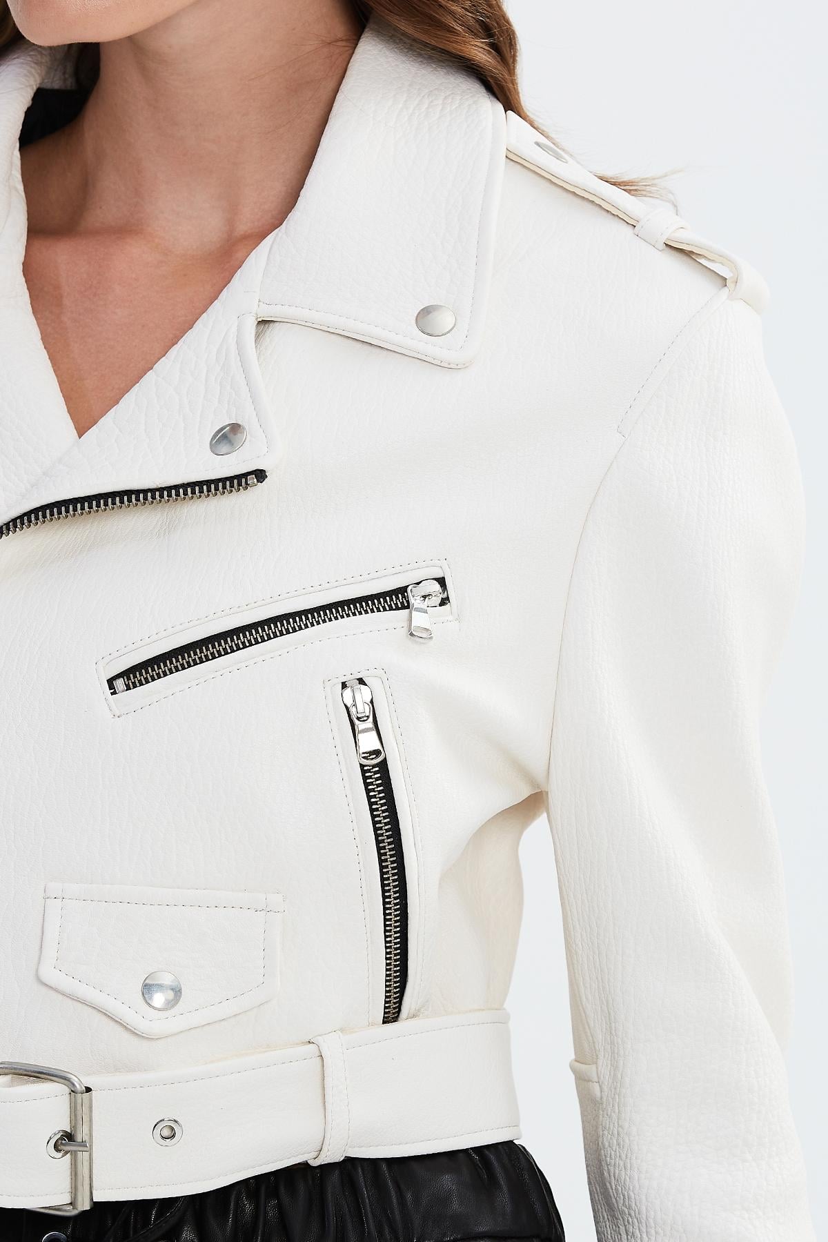  Valmenti Kadın Beyaz Hakiki Deri Deri Mont