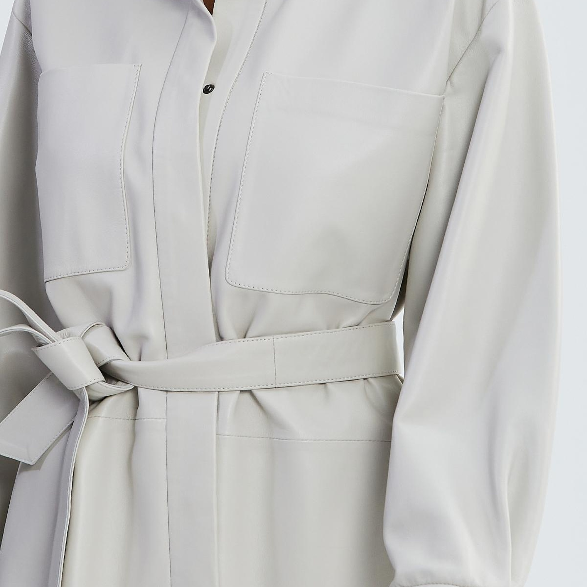 Valmenti Kadın Kırık Beyaz Hakiki Deri Deri Gömlek