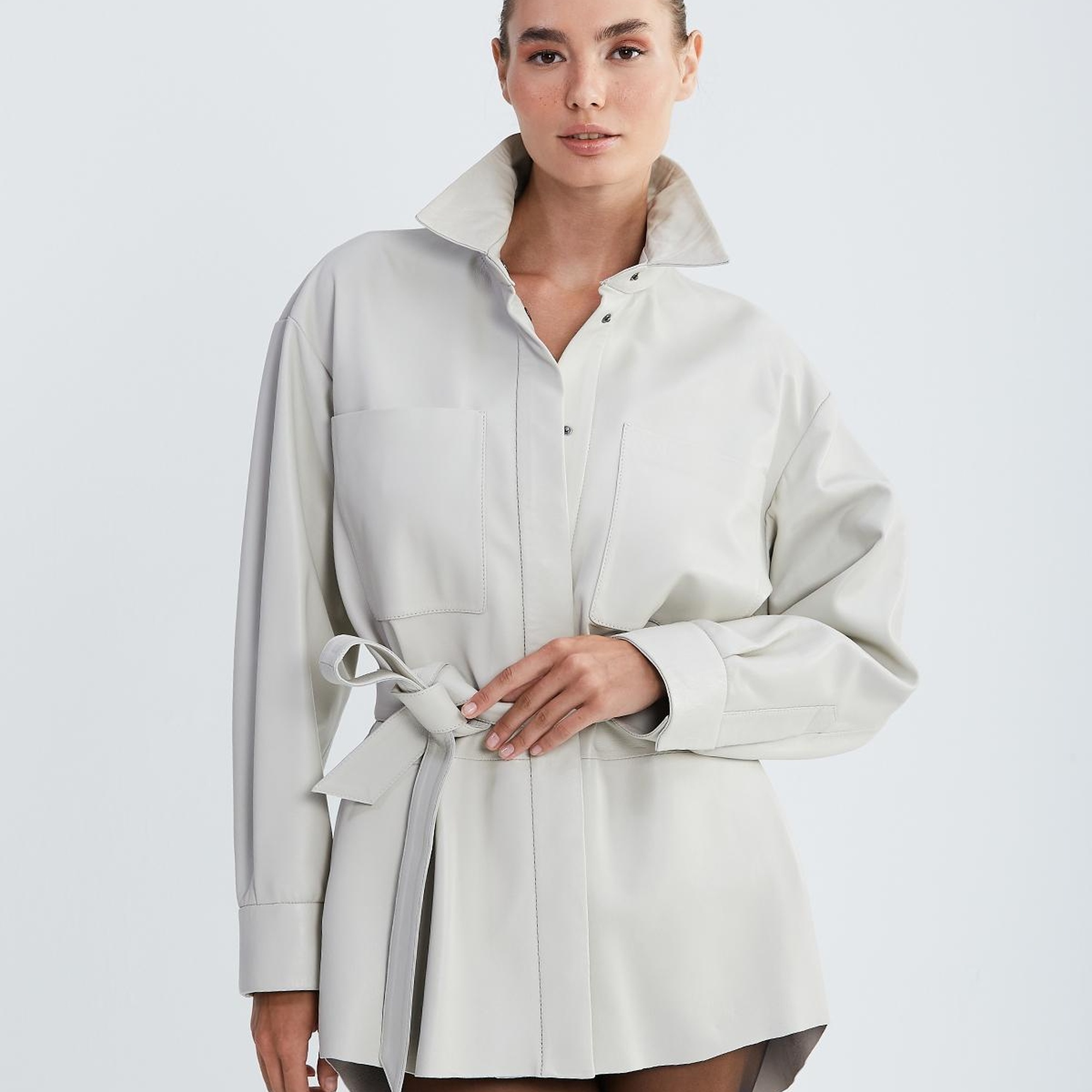 Valmenti Kadın Kırık Beyaz Hakiki Deri Deri Gömlek