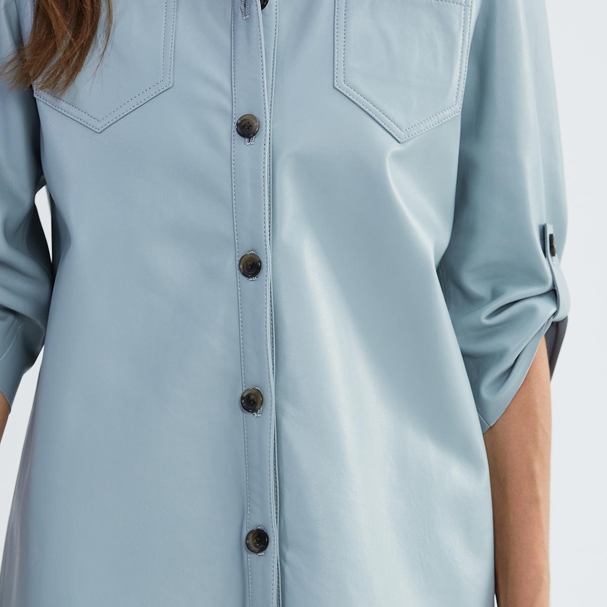 Valmenti Kadın Gümüş Metalik Hakiki Deri Deri Gömlek