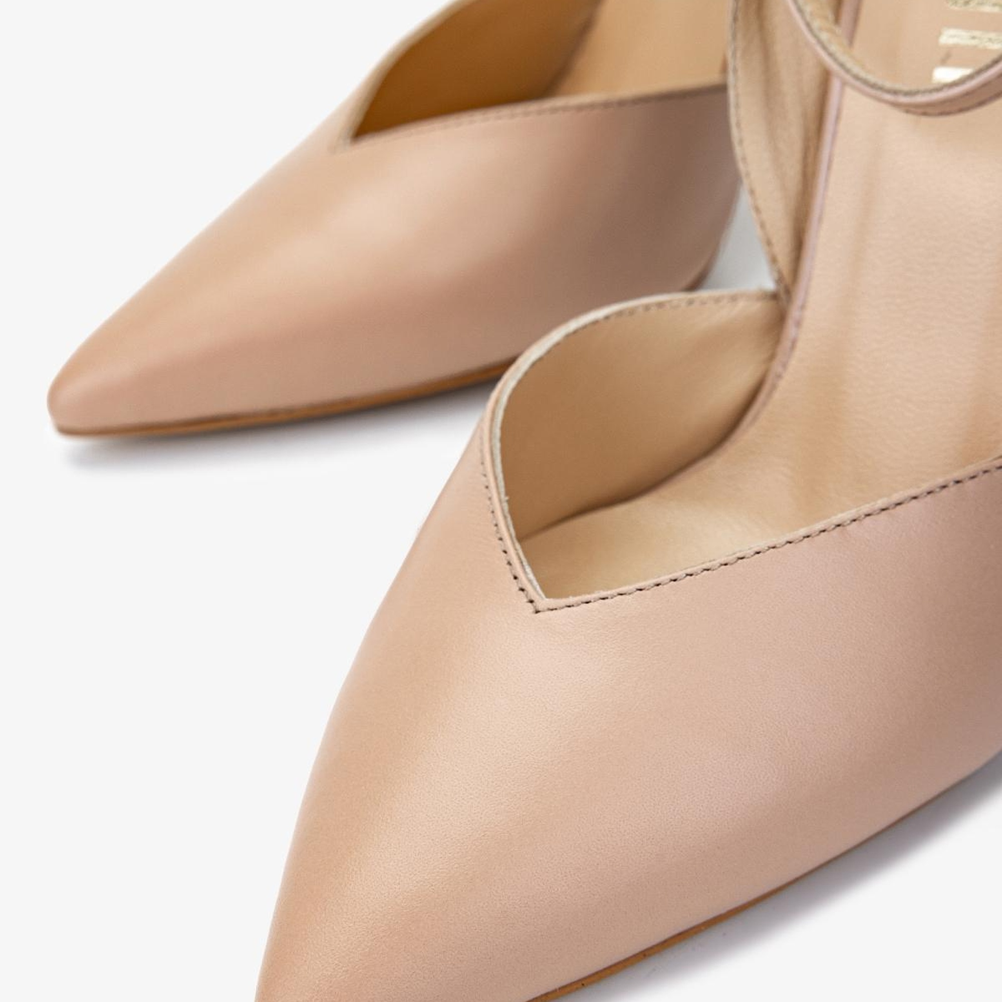 Valmenti Kadın Hakiki Deri Bej Topuklu Ayakkabı