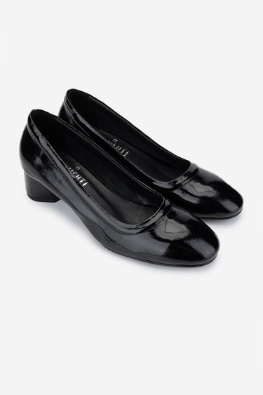  Valmenti Kadın Hakiki Deri Siyah Rugan Topuklu Ayakkabı