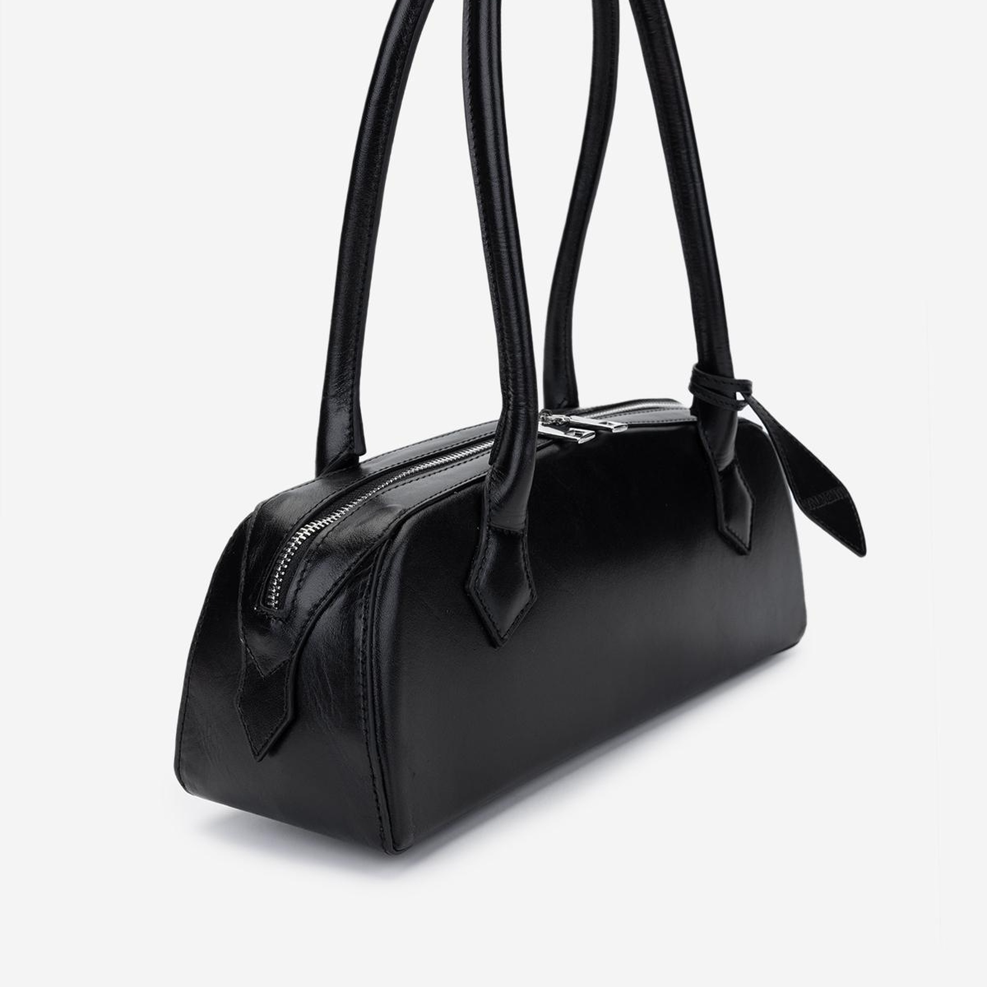 Valmenti Kadın Hakiki Deri Siyah Deri Kol Çantası