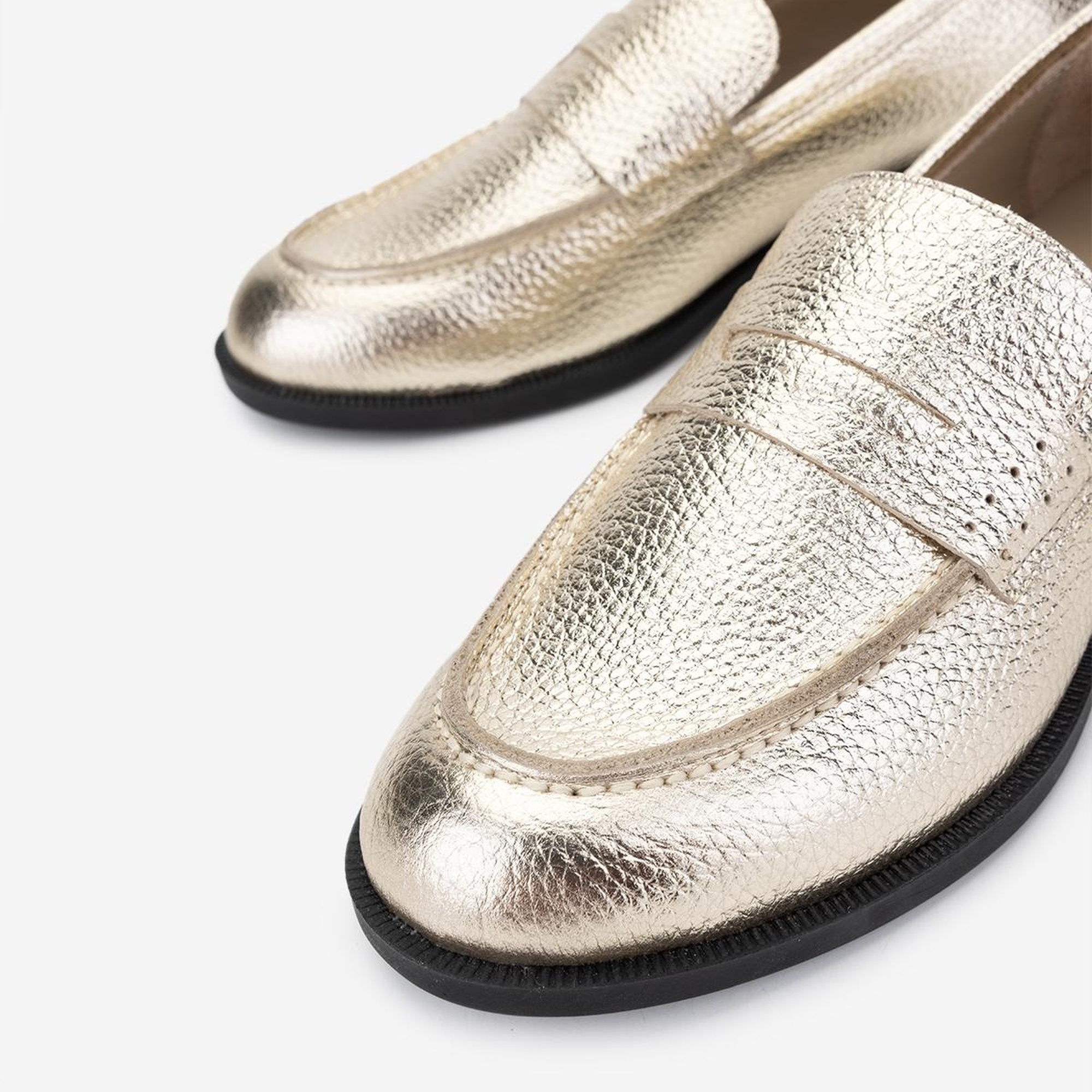 Valmenti Kadın Hakiki Deri Dore Loafer Ayakkabı