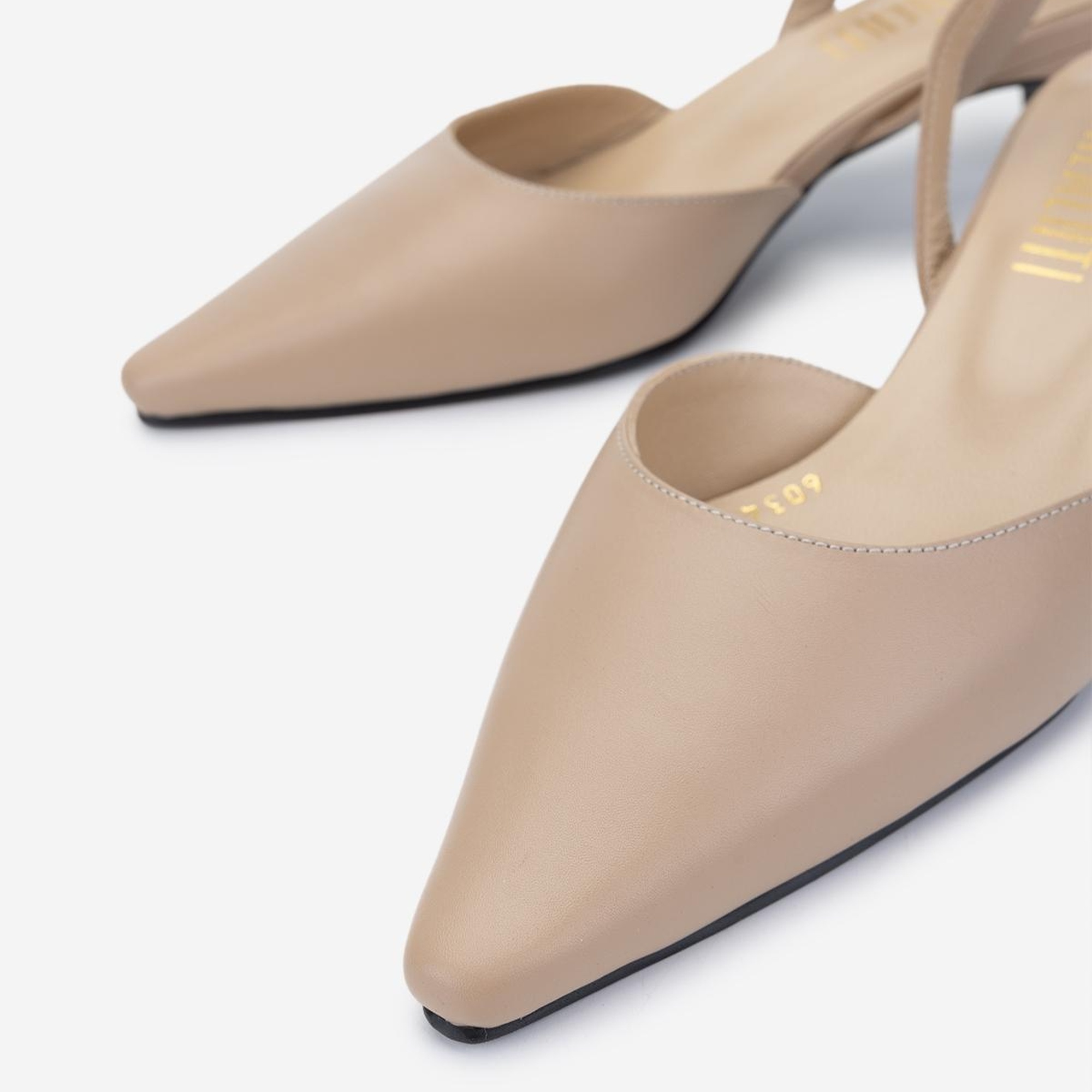 Valmenti Kadın Bej Topuklu Ayakkabı