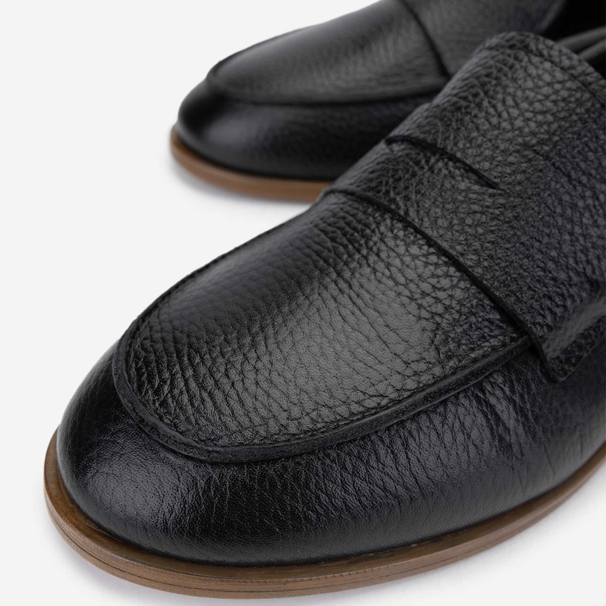 Valmenti Kadın Hakiki Deri Siyah Floter Loafer Ayakkabı