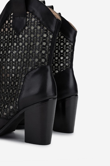  Valmenti Kadın Deri & Tekstil Siyah Deri Topuklu Çizme