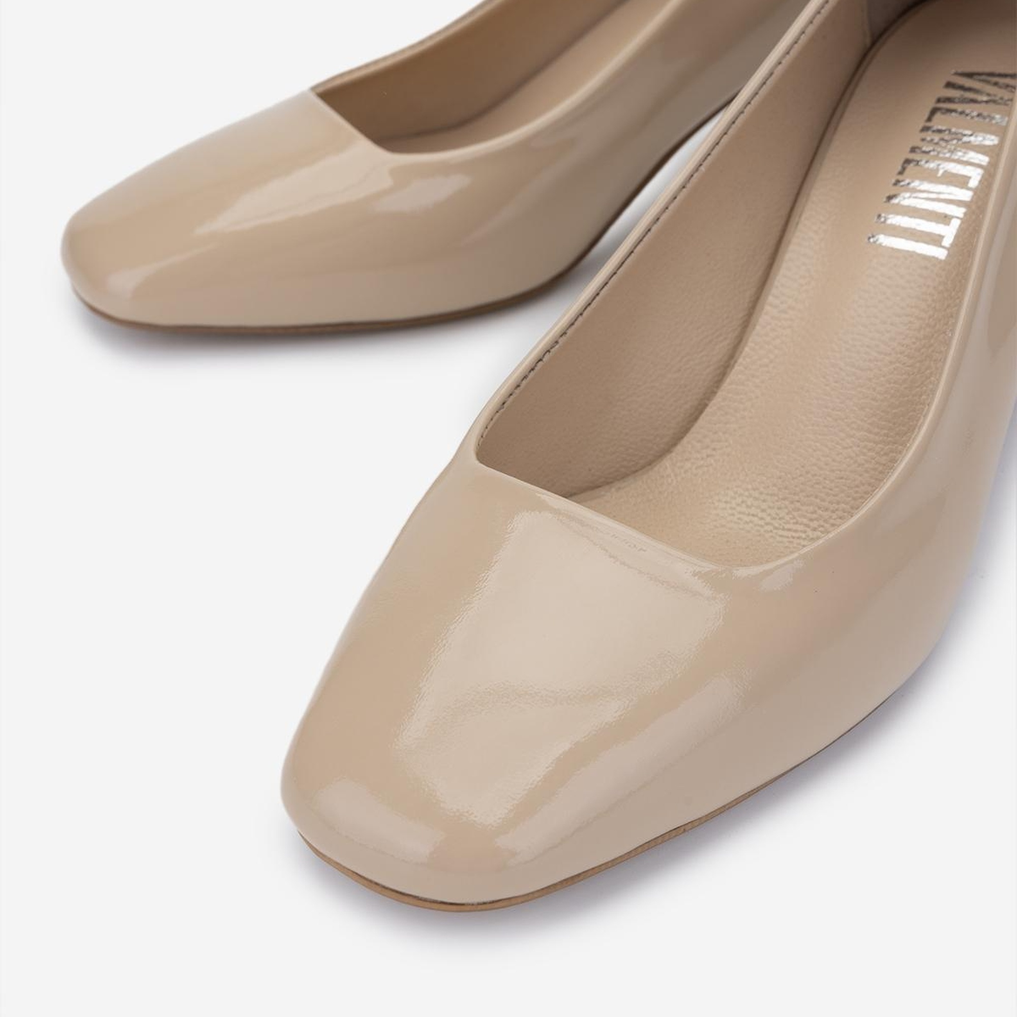 Valmenti Kadın Hakiki Deri Bej Topuklu Ayakkabı