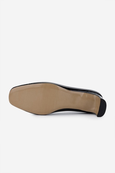  Valmenti Kadın Hakiki Deri Siyah Rugan Topuklu Ayakkabı