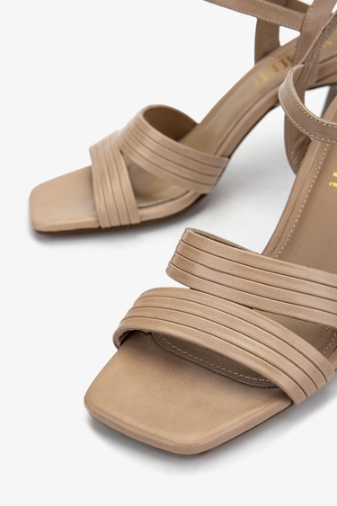  Valmenti Kadın Vegan Bej Topuklu Ayakkabı