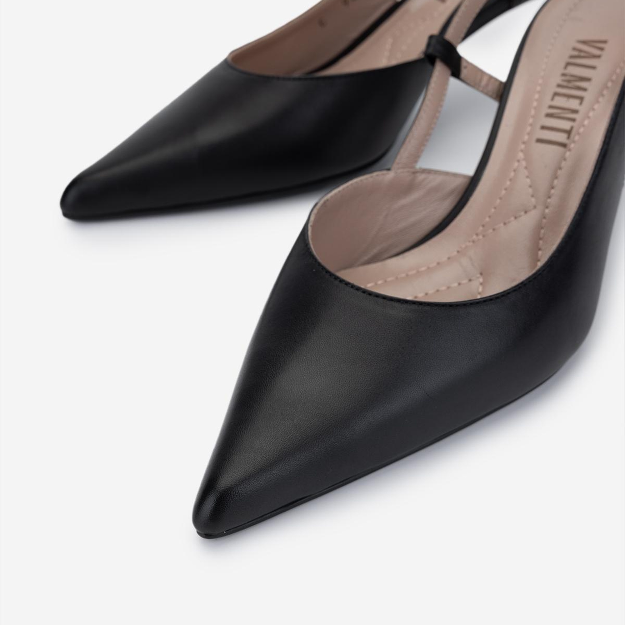 Valmenti Kadın Siyah Deri Topuklu Ayakkabı