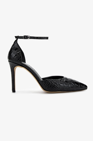  Valmenti Kadın Siyah Topuklu Ayakkabı