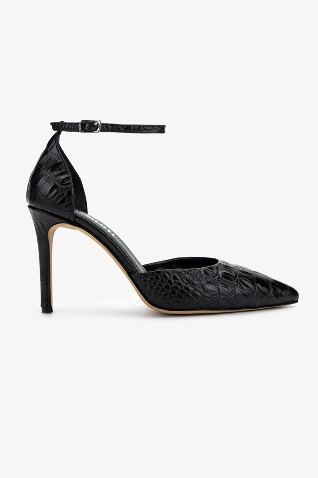  Valmenti Kadın Siyah Topuklu Ayakkabı