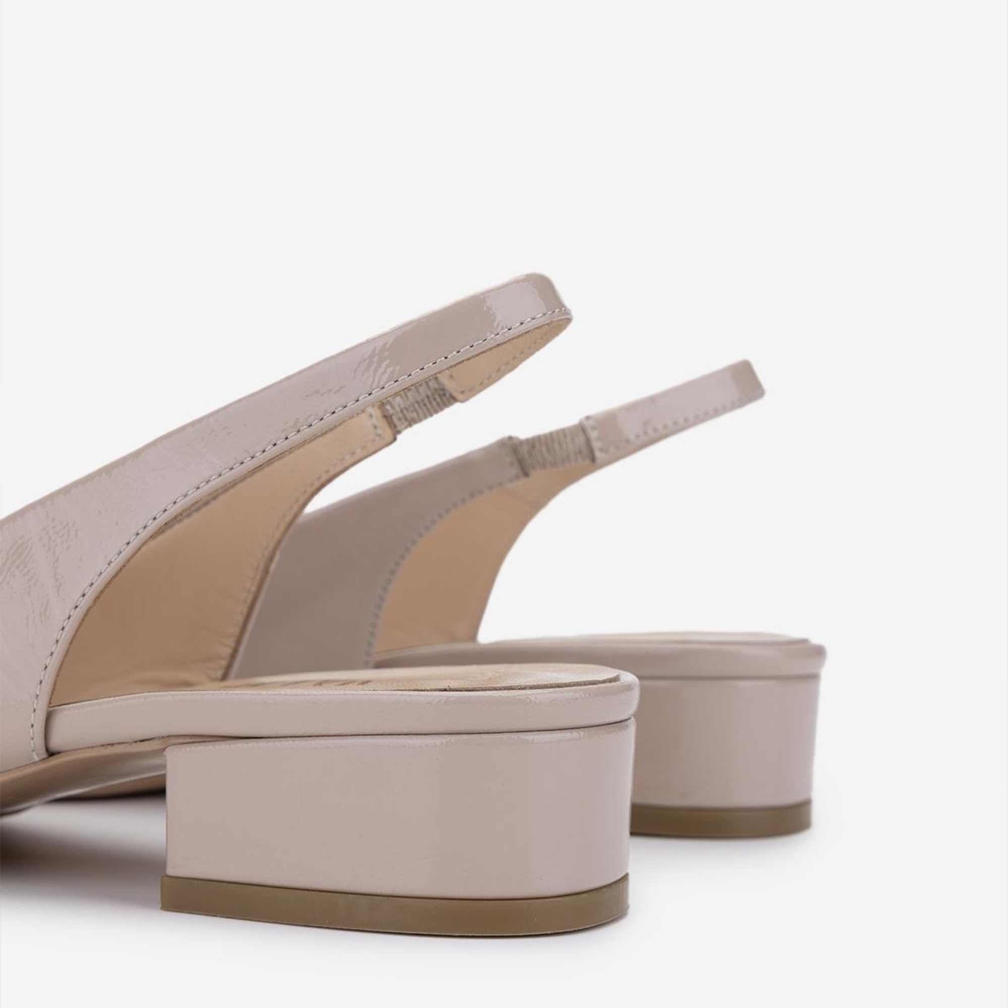 Valmenti Kadın Hakiki Deri Bej Topuklu Ayakkabı