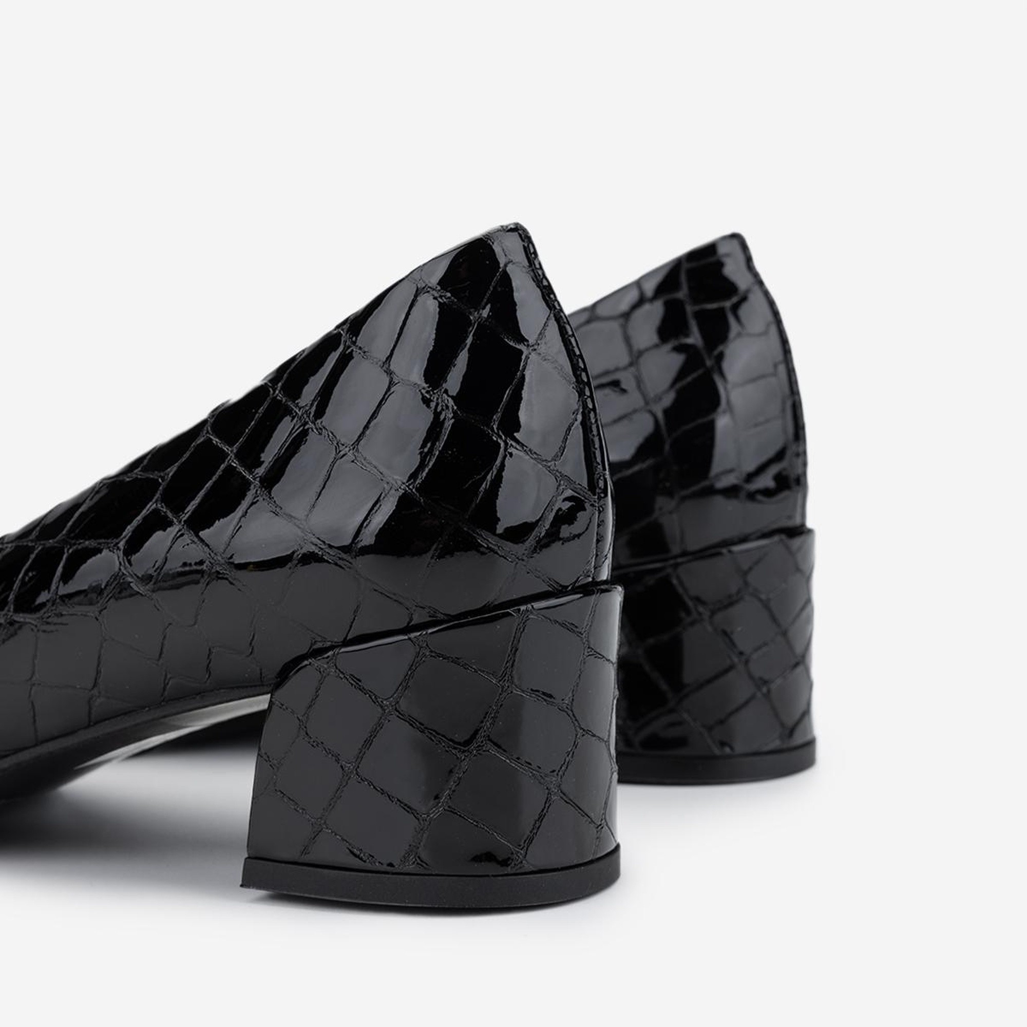 Valmenti Kadın Hakiki Deri Siyah Comfort Ayakkabı