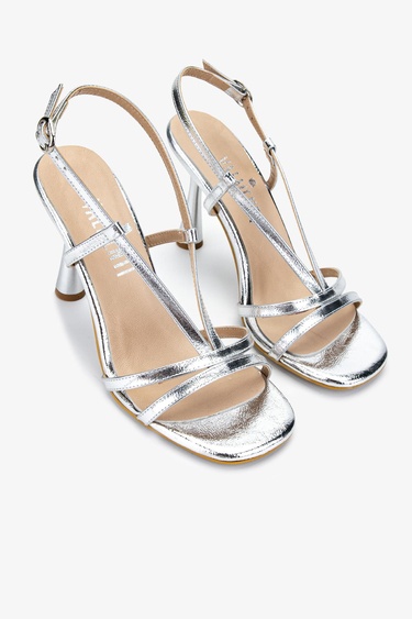  Valmenti Kadın Lame Topuklu Ayakkabı