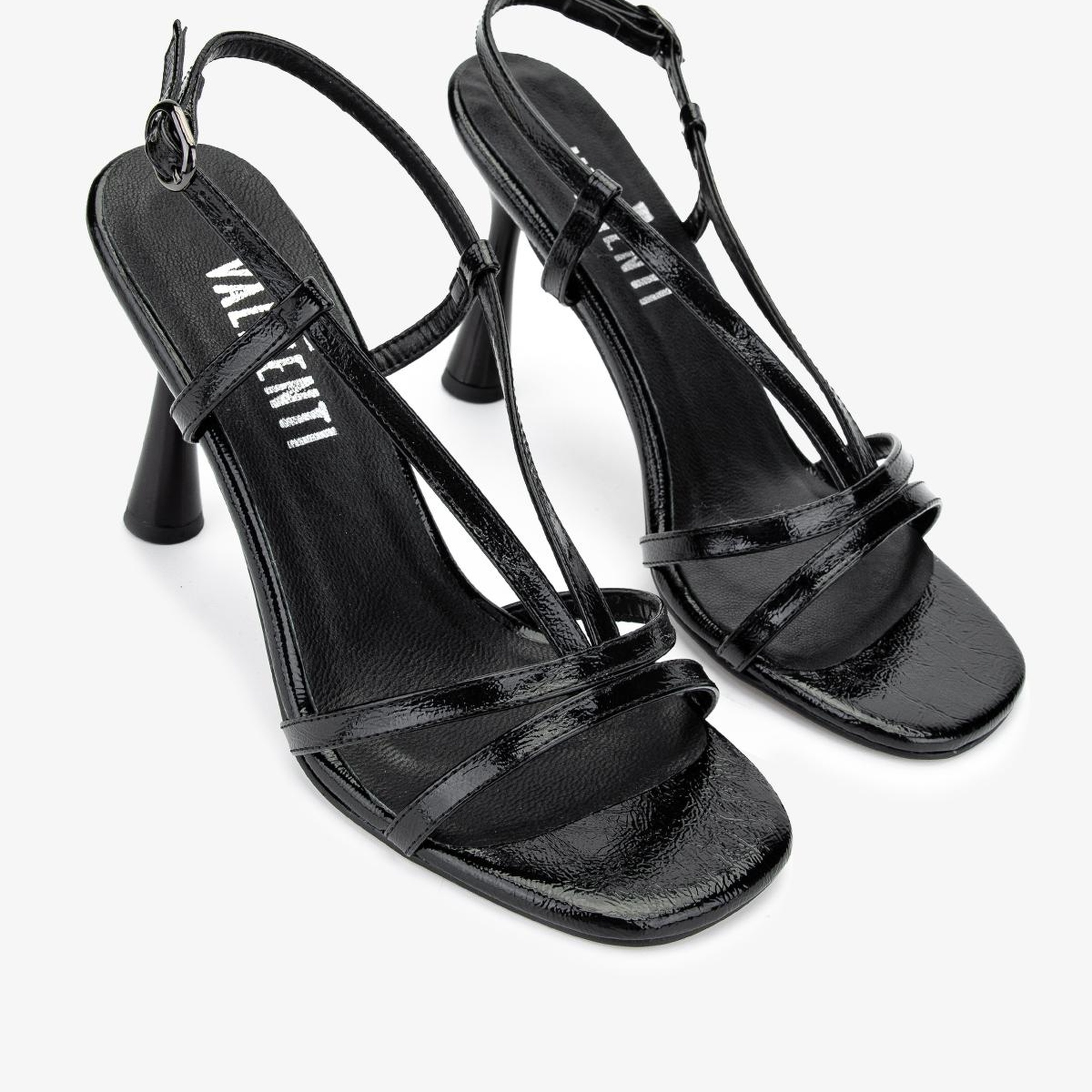 Valmenti Kadın Siyah Rugan Topuklu Ayakkabı