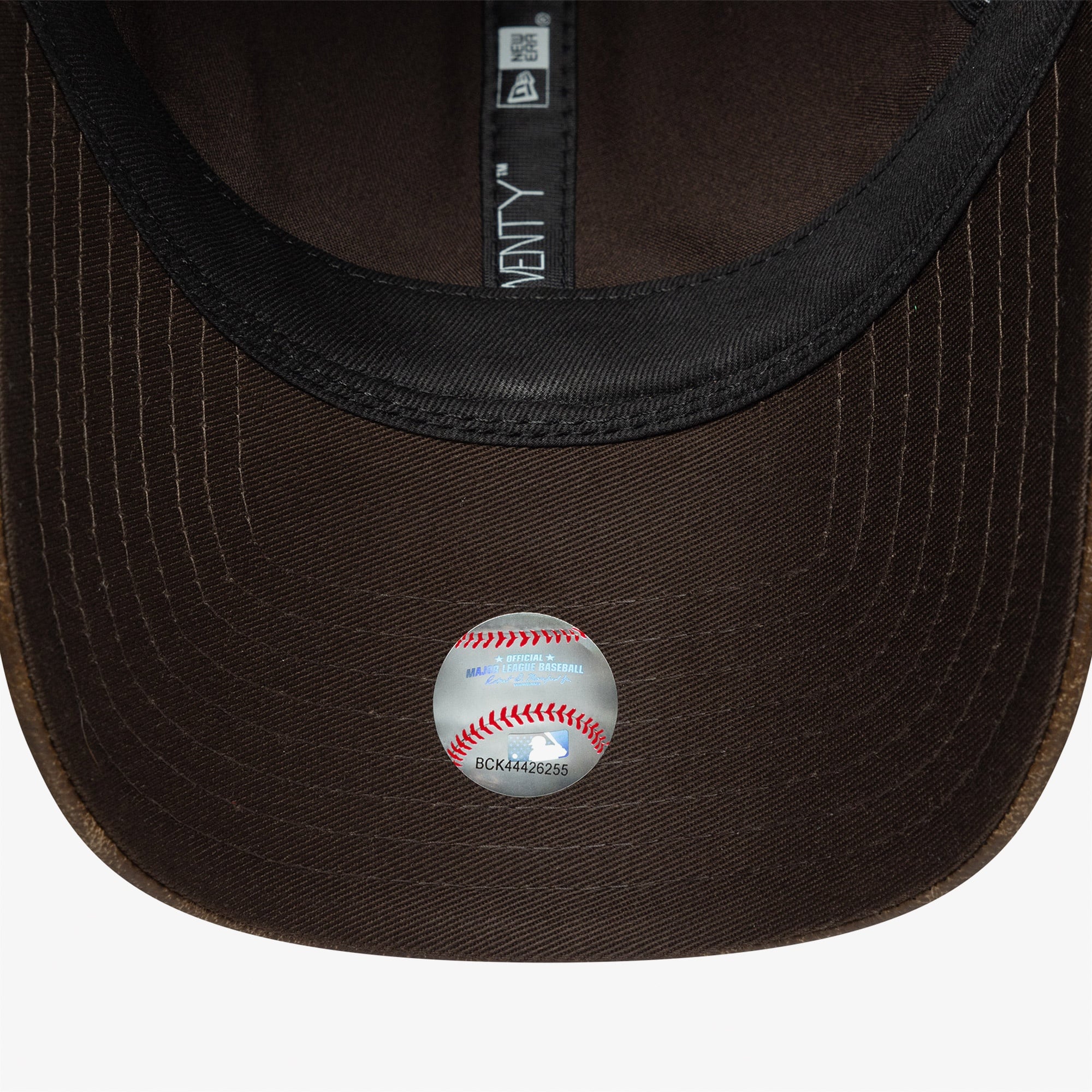 New Era Worn Pu 9Twenty Neyyan Unisex Kahverengi Şapka