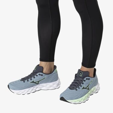 Mizuno Wave Sky 8 Erkek Gri Koşu Ayakkabısı