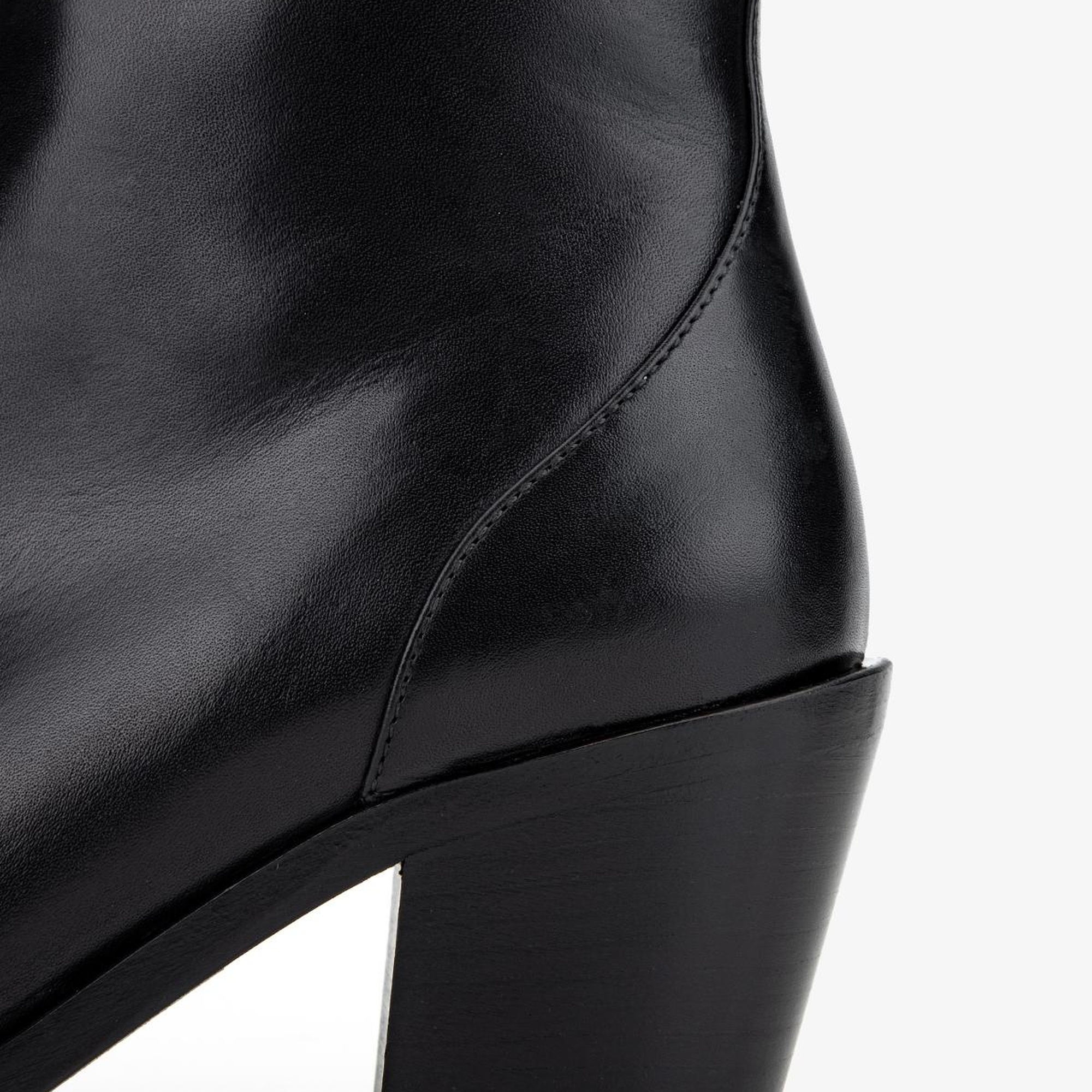 Valmenti Kadın Hakiki Deri Siyah Deri Casual Bot