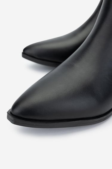  Valmenti Kadın Siyah Deri Topuklu Bot