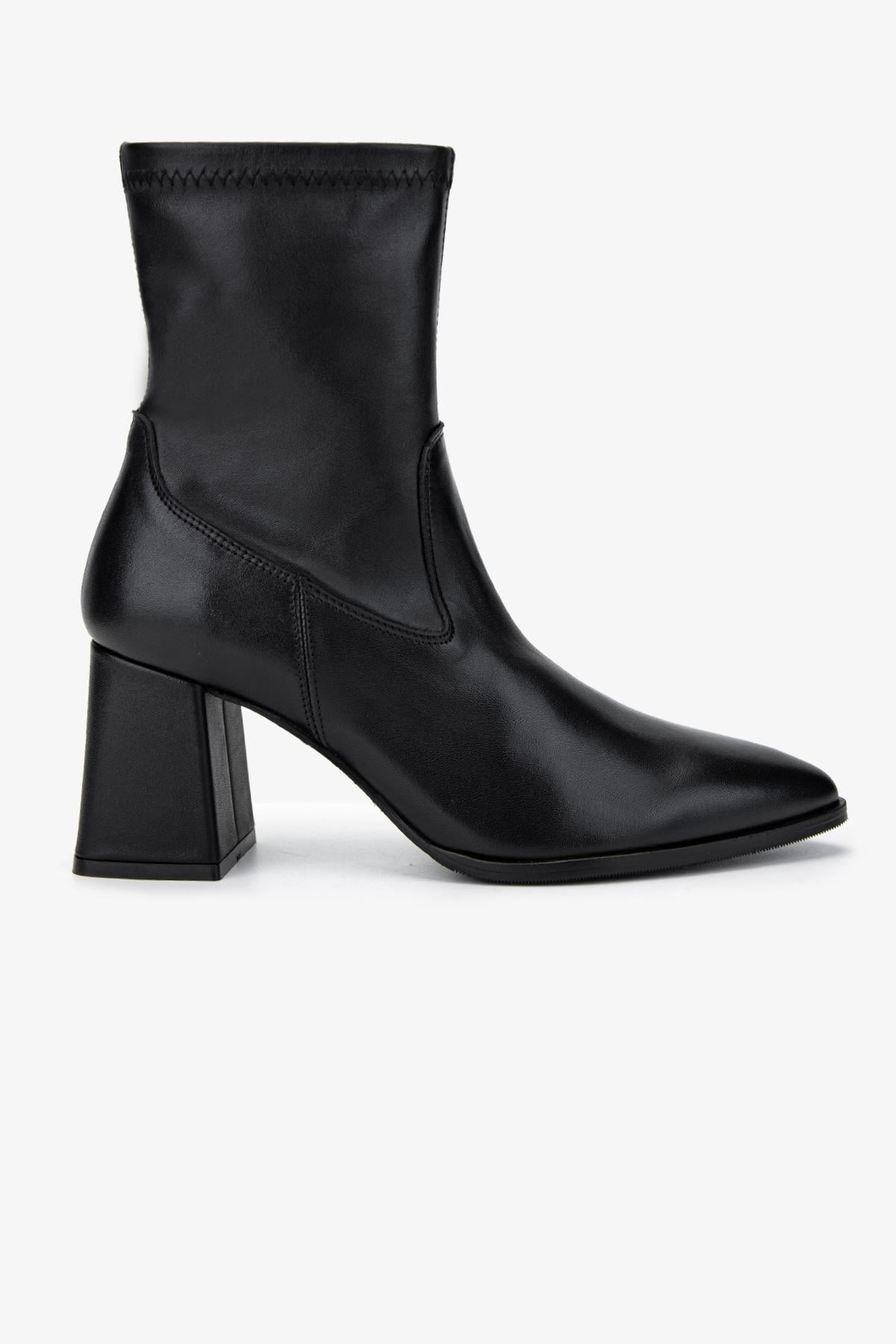  Valmenti Kadın Siyah Deri Klasik Bot