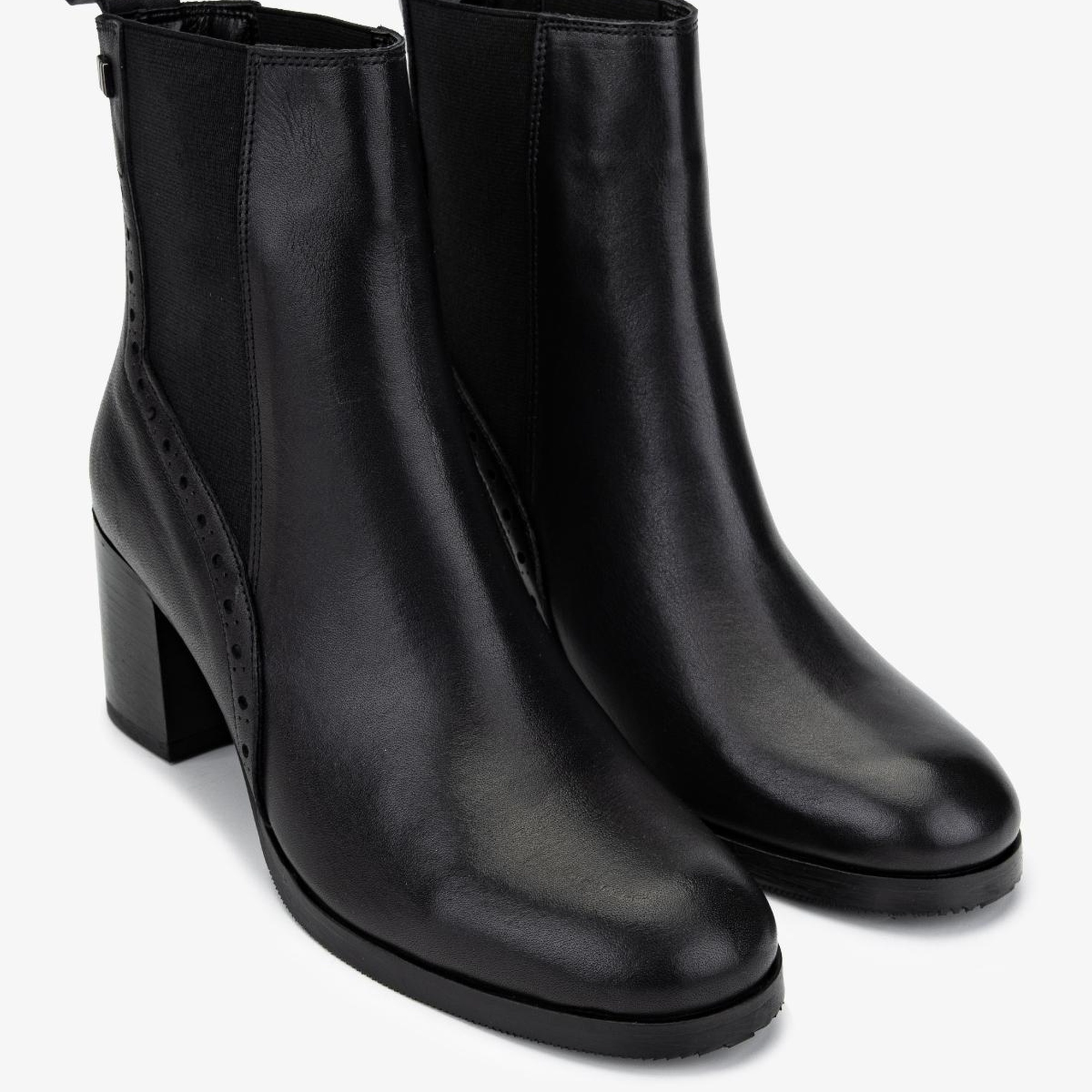 Valmenti Kadın Hakiki Deri Siyah Deri Casual Bot