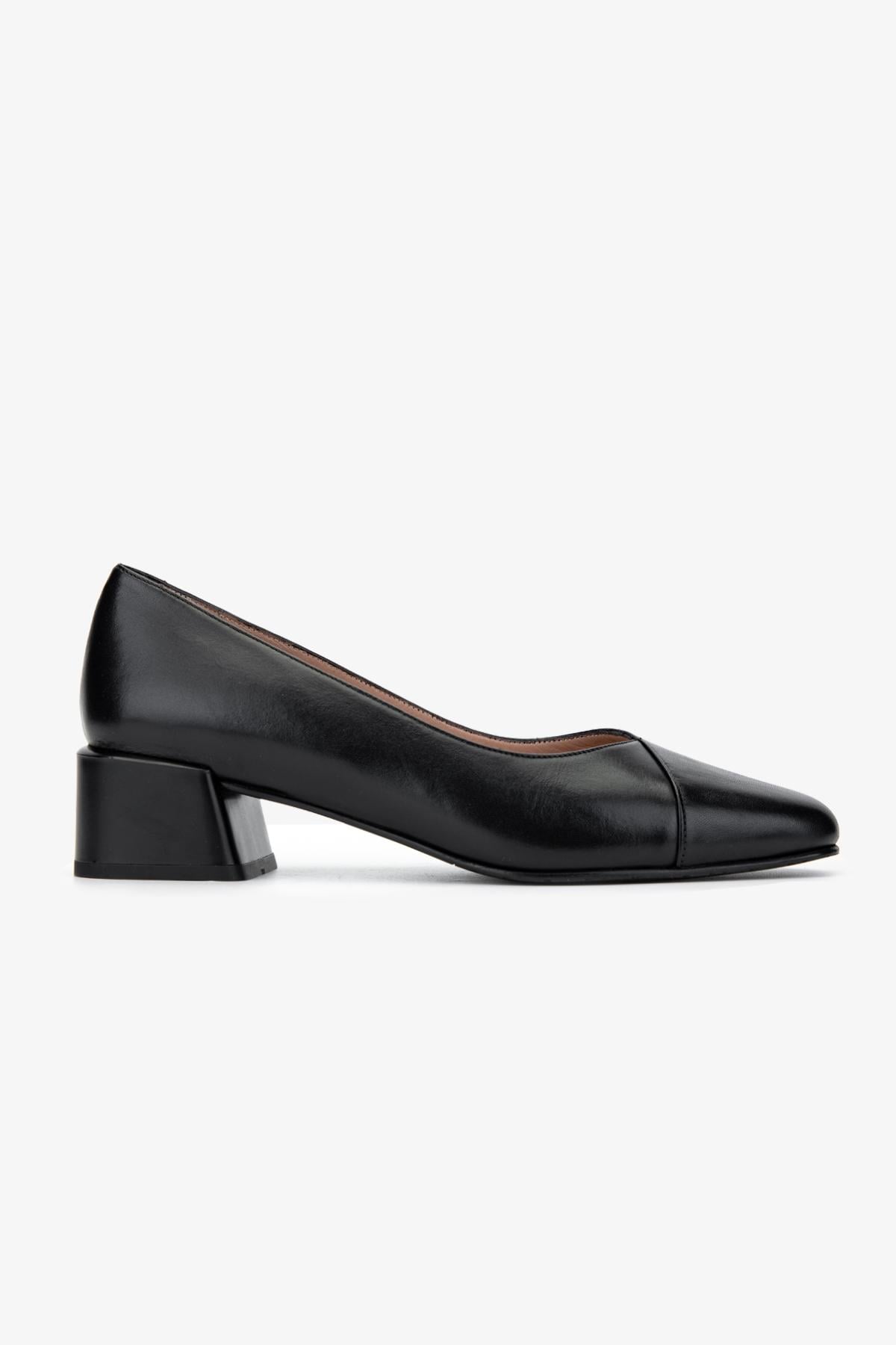  Valmenti Kadın Hakiki Deri Siyah Deri Topuklu Ayakkabı