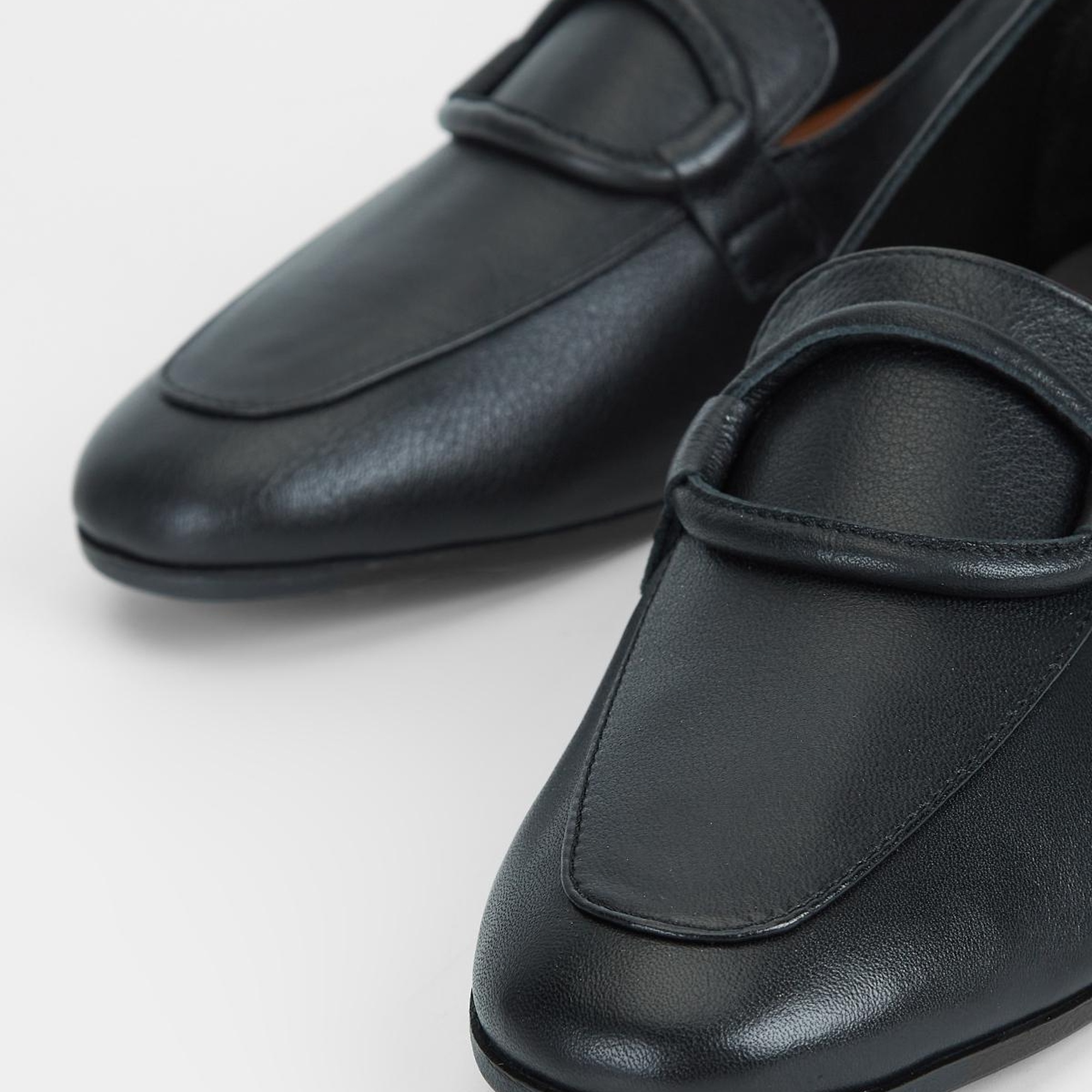 Valmenti Simax Kadın Siyah Hakiki Deri Loafer Ayakkabı